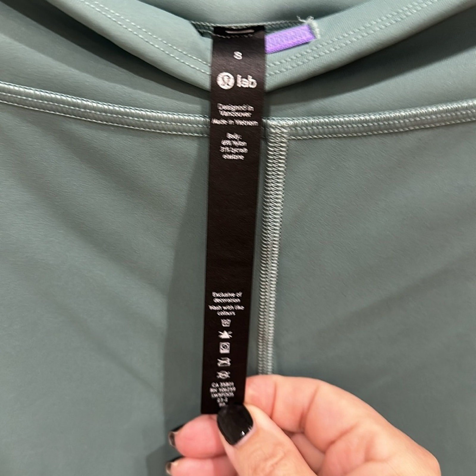 (6317) LULULEMON LAB *RARE* TERRA COSMOS 23 Collection Leggings Sz 8