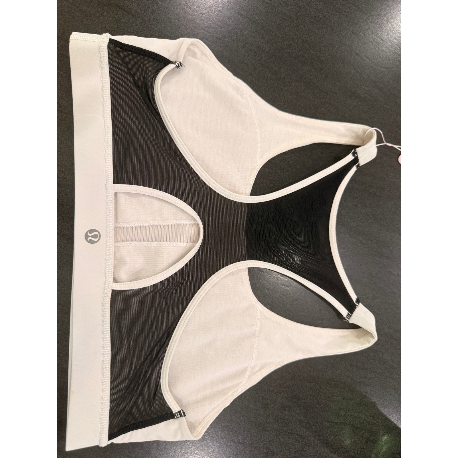 55 - Lululemon Meesh Bra White / Black Sz 10 *NO PADS *FLAW