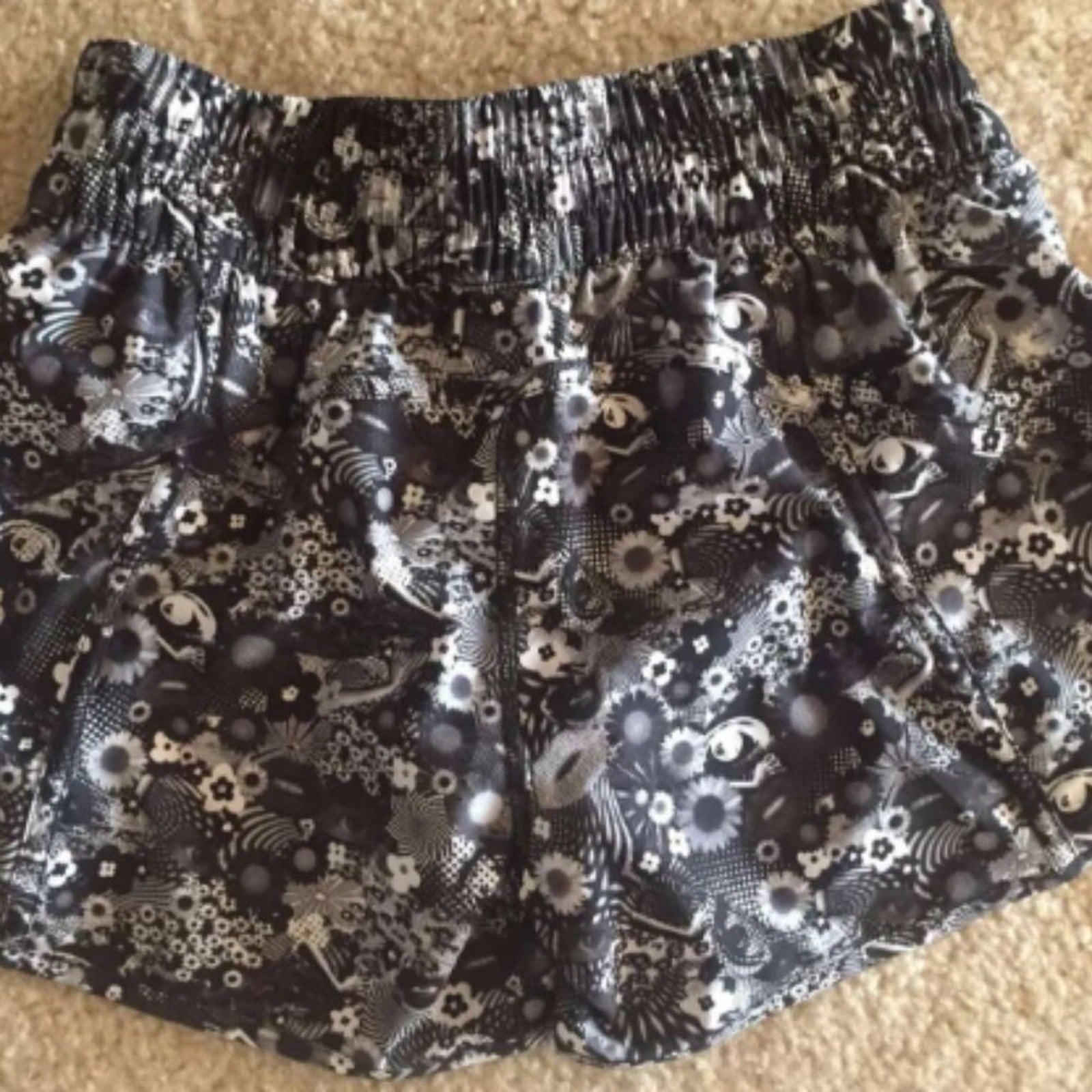 6100 - Tracker Short *SW 2017 Seawheeze - Counter Culture Whit/Black Sz 8