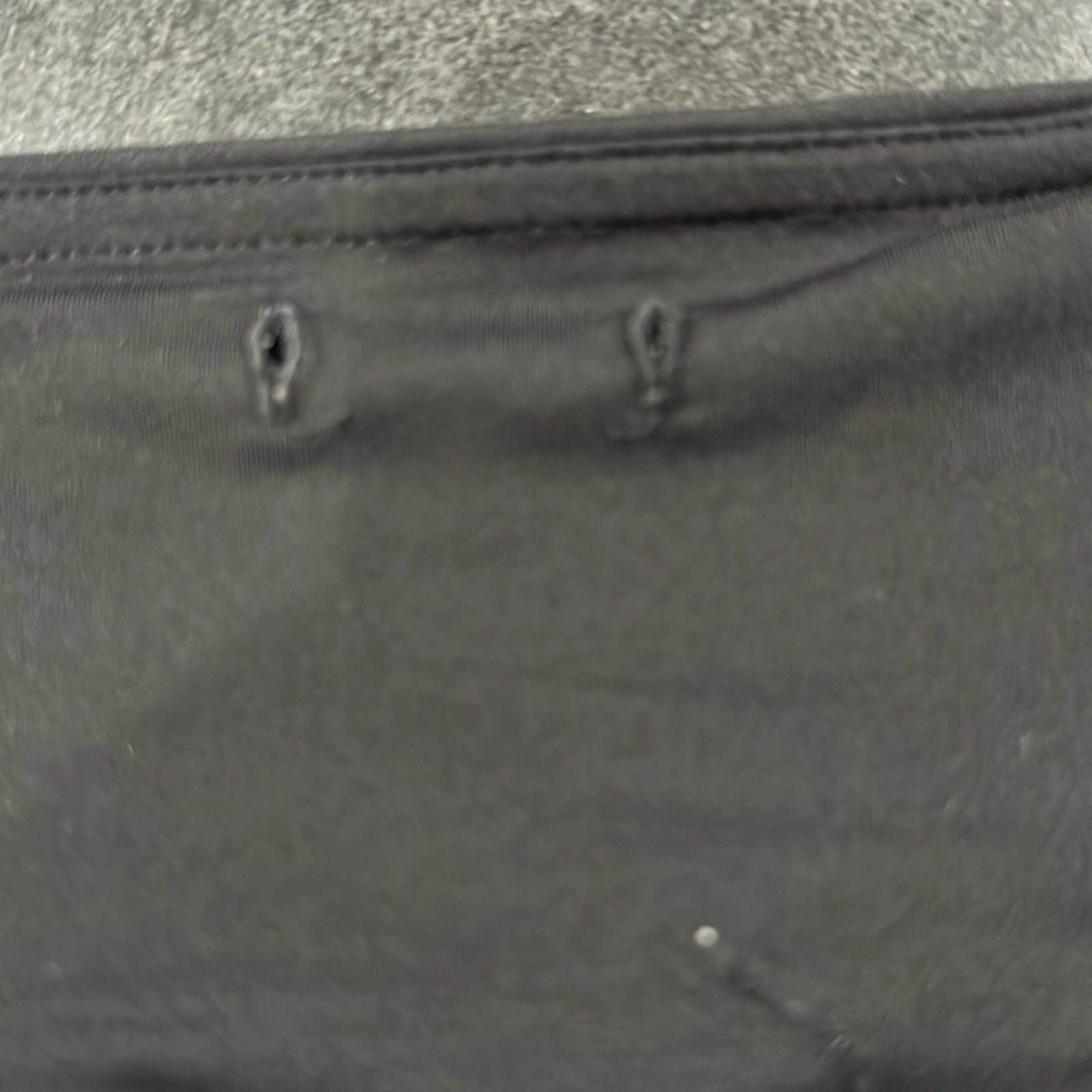 (6275) LULULEMON Run: Speed Short *Block-It Pocket in Sz 12 *BLACK