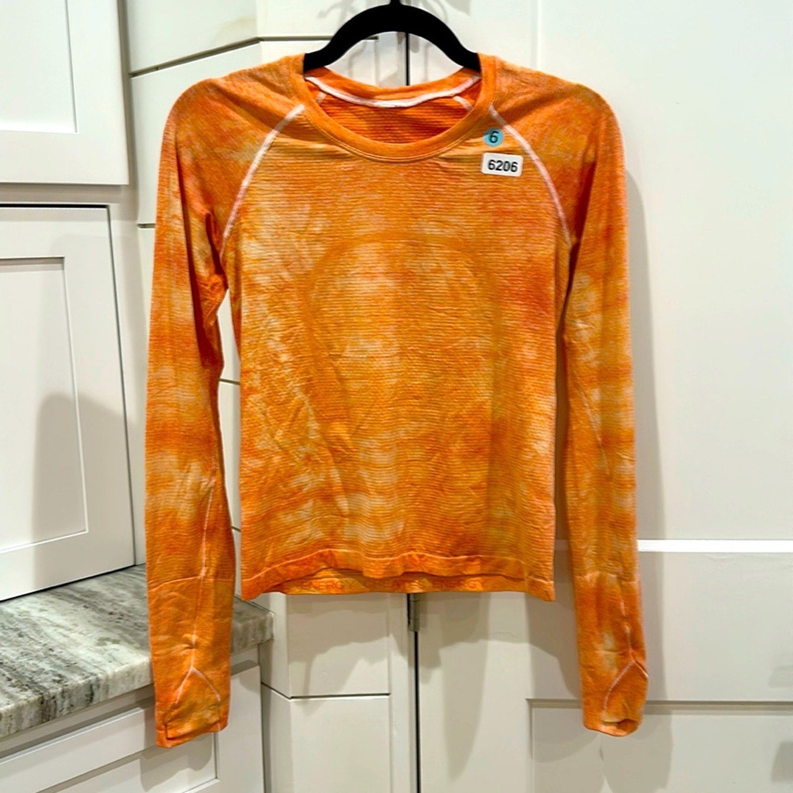 6206 - LULULEMON RUN: Swiftly Tech Long Sleeve Crew Sz 6 *RACE *Hand-dyed