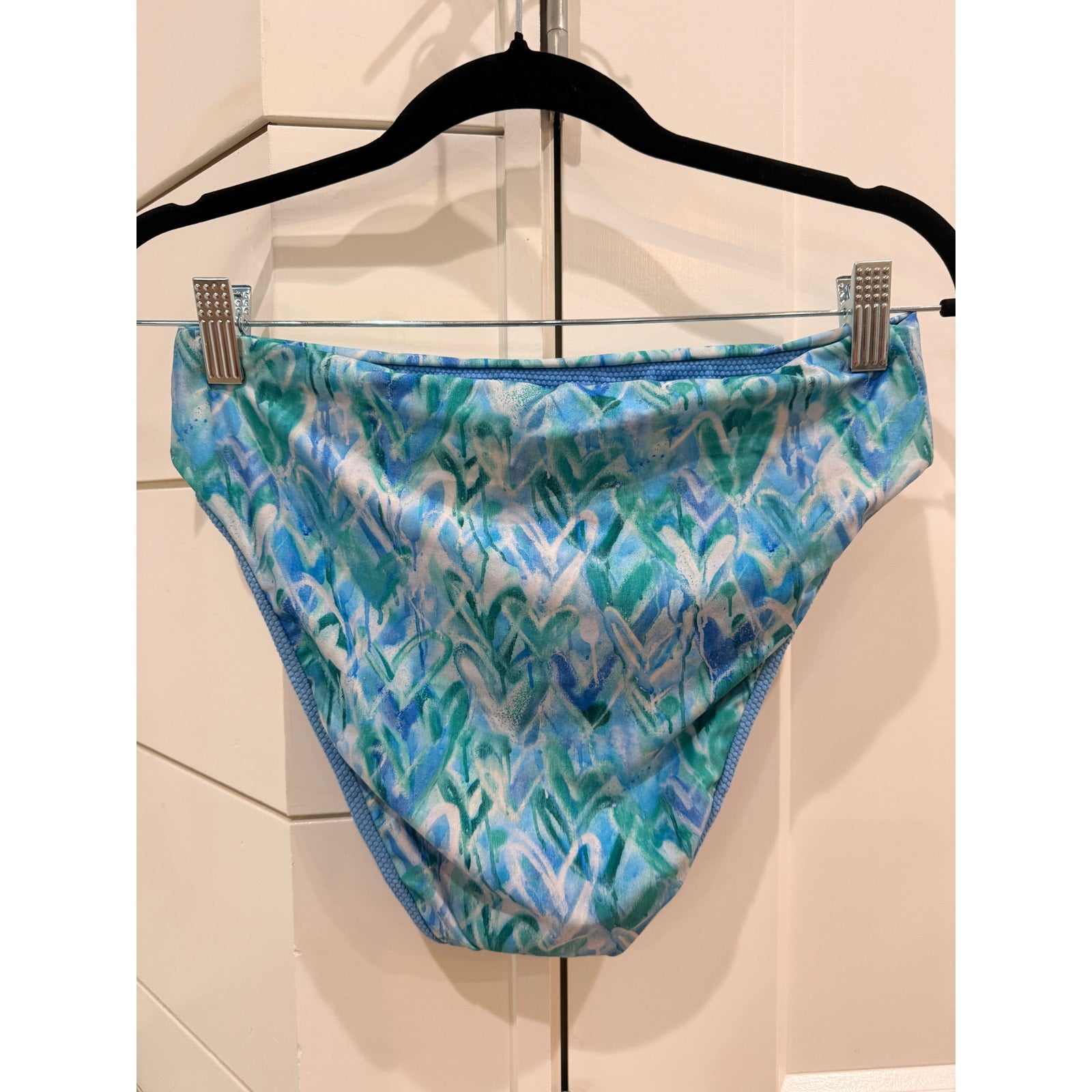 439 - Splendid Graffiti Heart Reversible High-Waist Swim Bottom Blue Green Medium