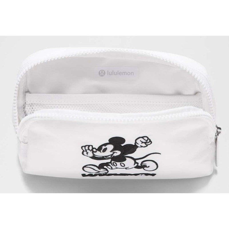 6391/6495 NWT LULULEMON DISNEY EVERYWHERE BELT BAG **DISNEY