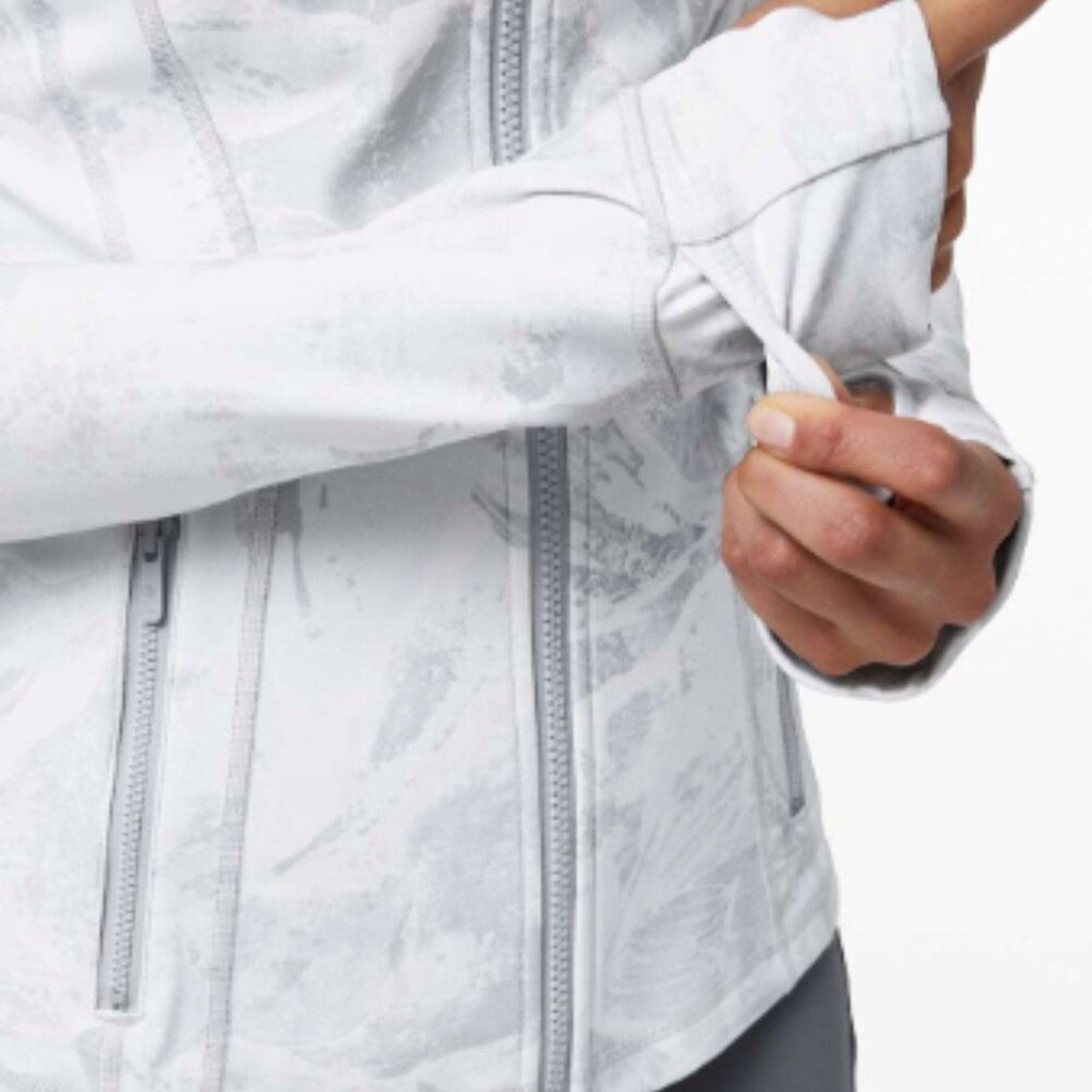 (6239) LULULEMON Define Jacket Sz 4 *EUC