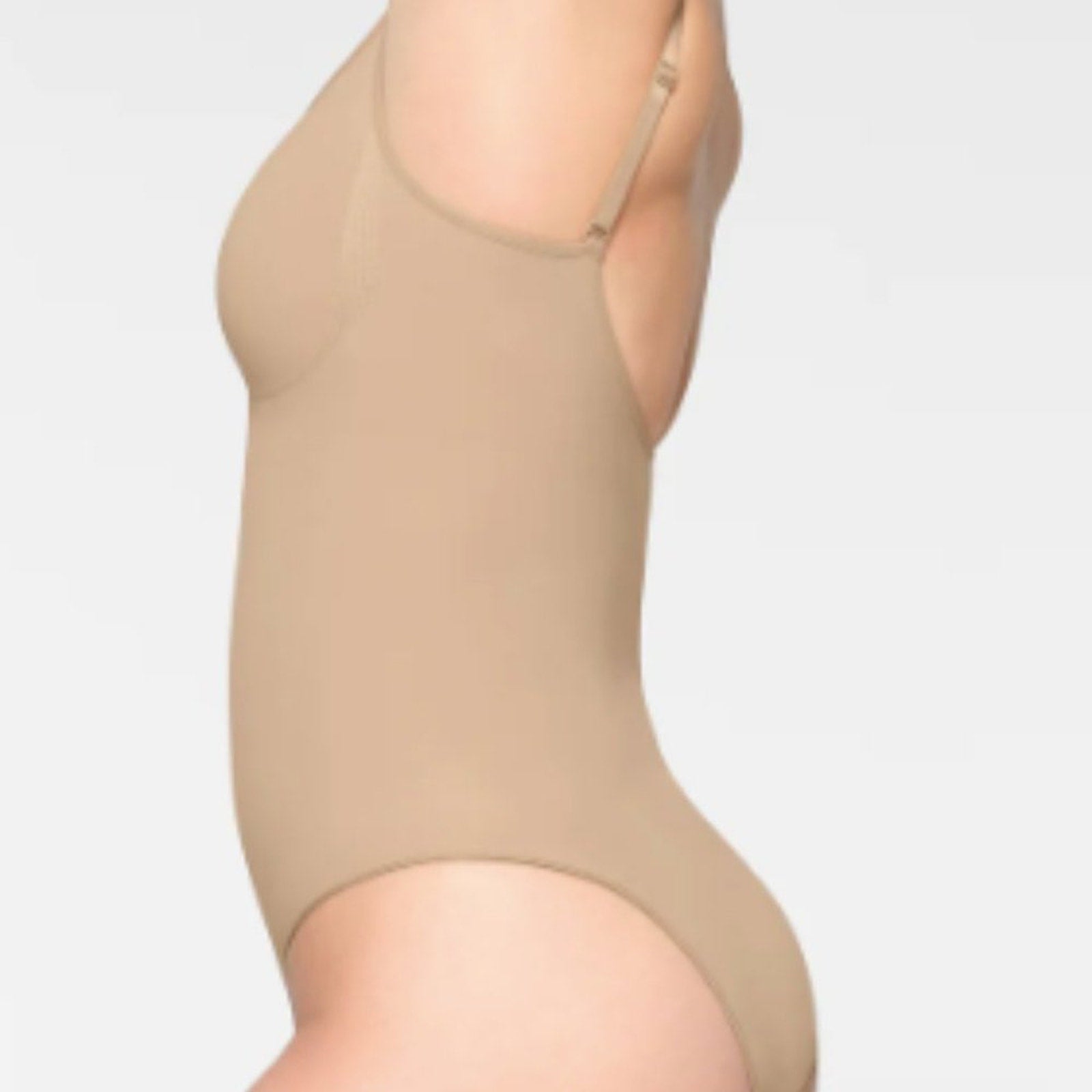 0252 SKIMS NWOT SEAMLESS SCULPT BRIEF BODYSUIT in S/M