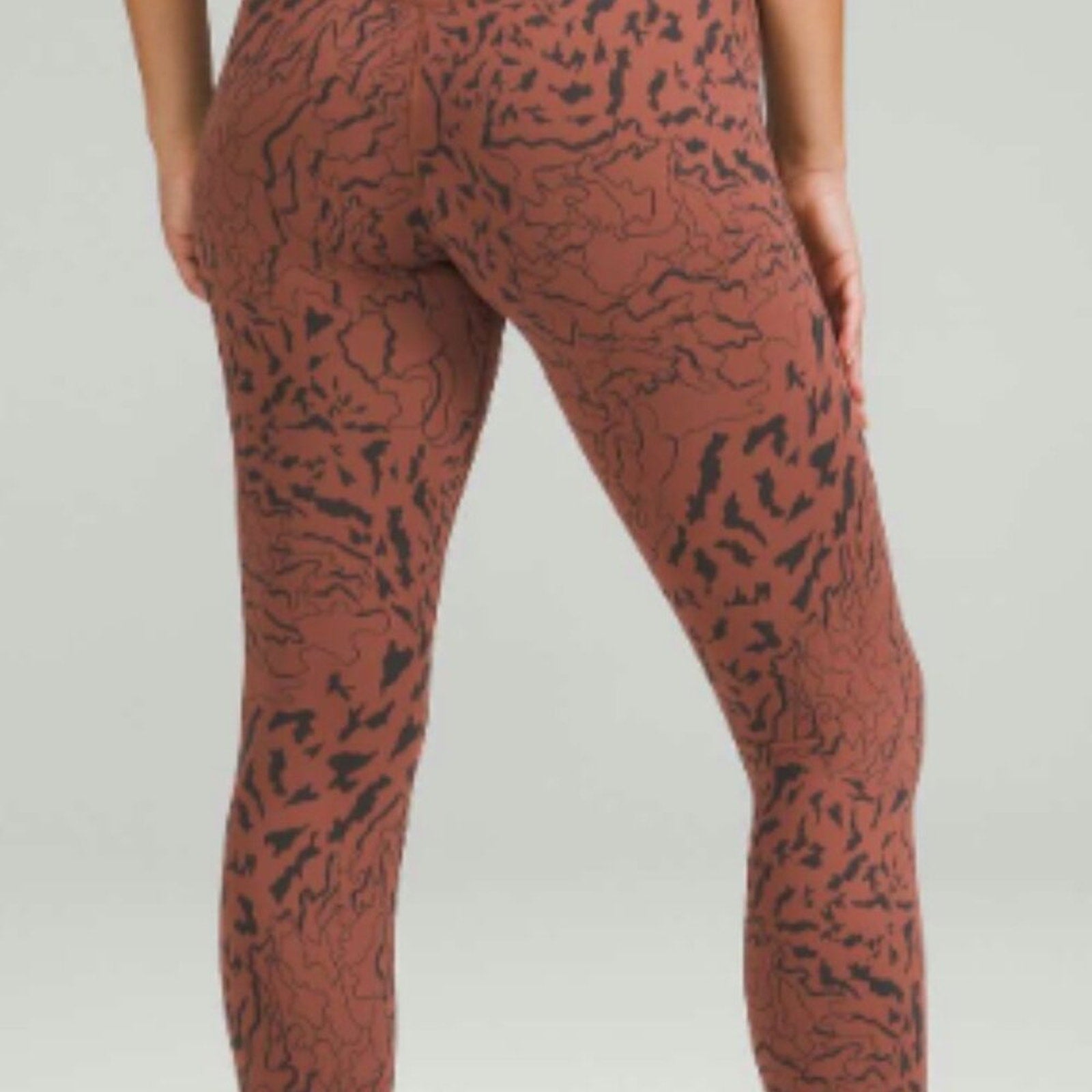 (6283) LULULEMON Align High-Rise Pant 25" Sz 4 *LOVED
