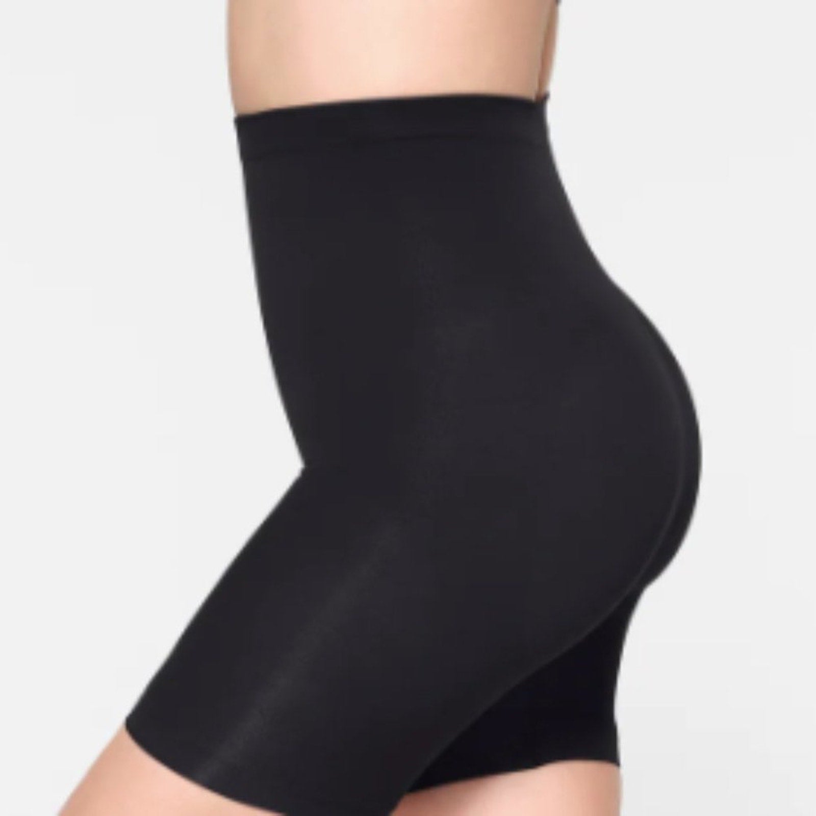 (2450) SKIMS SEAMLESS SCULPT HIGH-WAISTED SHORTS - ONYX Sz XXS/XS