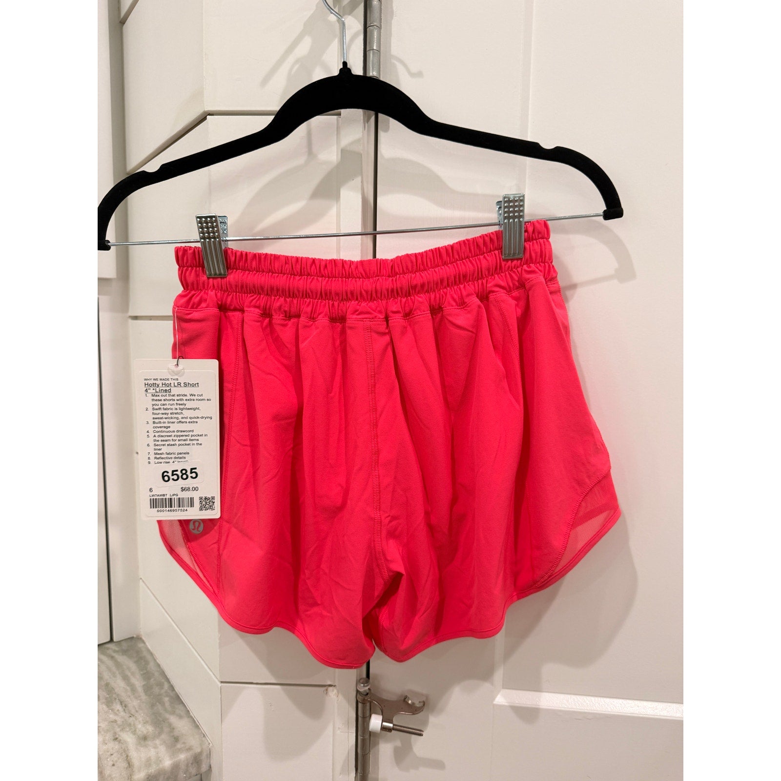6585 NWT Lululemon Hotty Hot Low-Rise Lined Short 4" Lip Gloss in Sz 6