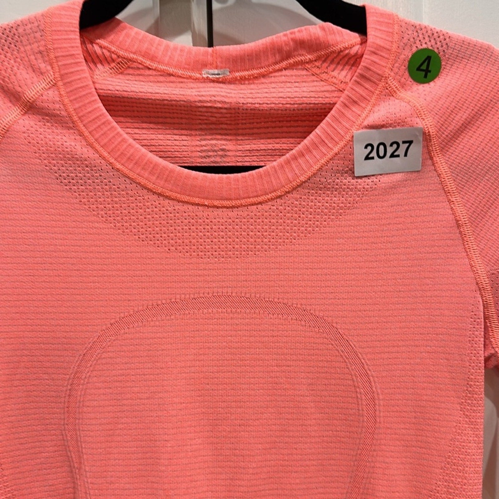 (2027)  🍋 LULULEMON RUN: Swiftly Tech Long Sleeve Crew Sz 4 *EUC