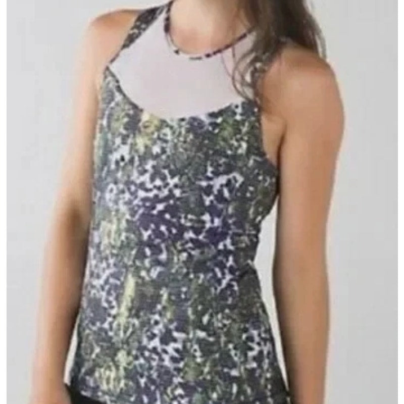 6575 NWT Lululemon Running In The City Tank *VERY RARE Sz 4 *Vintage