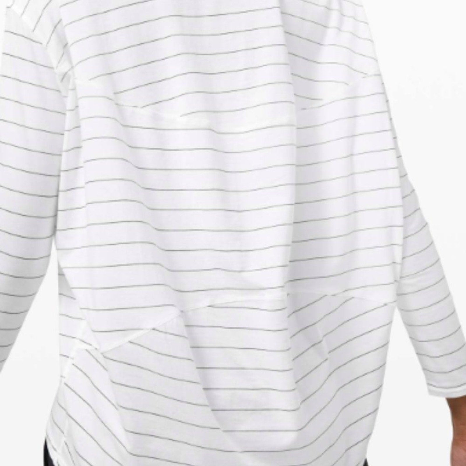 (2201) LULULEMON BACK in ACTION Long Sleeve P2P=28.5" Oversized