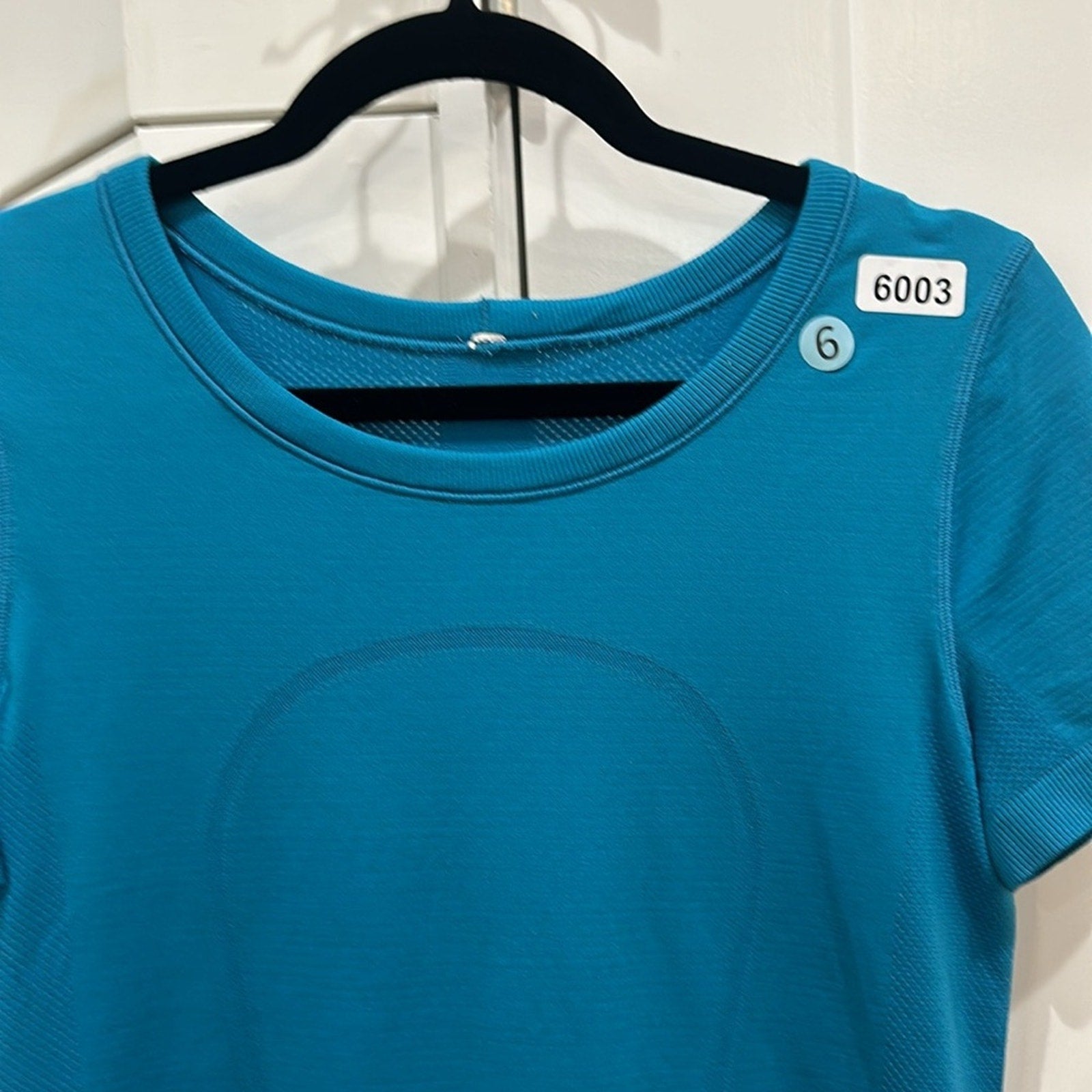 (6003)  🍋 LULULEMON RUN: Swiftly Tech Short Sleeve (Breeze) *Relax Sz 6 **LOVED