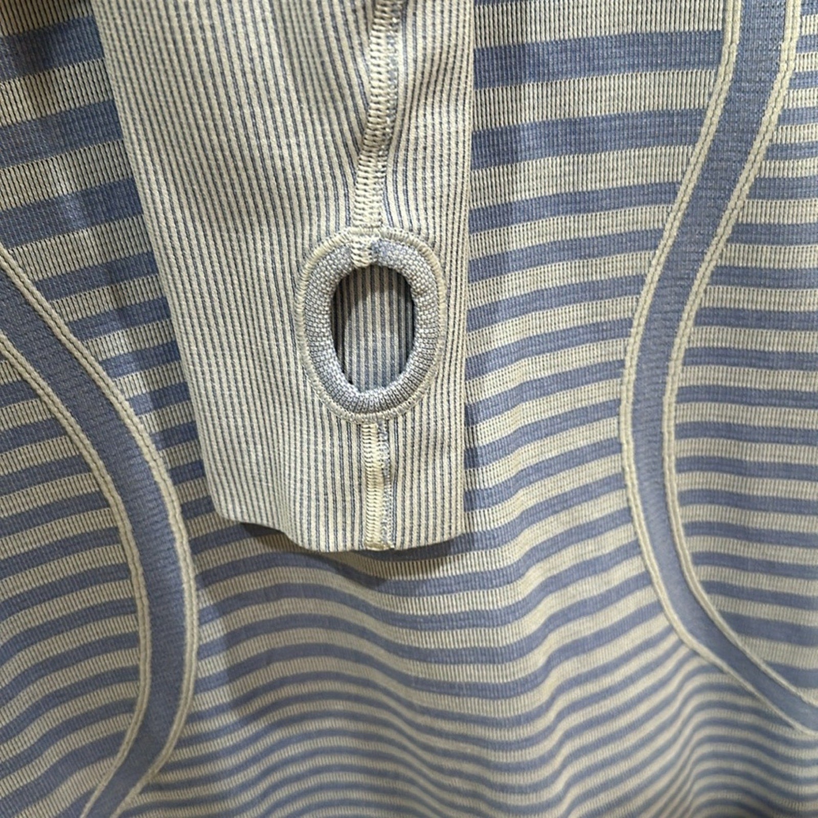 (6050)  🍋 LULULEMON RUN: Swiftly Tech Long Sleeve Crew Sz 10*EUC RARE