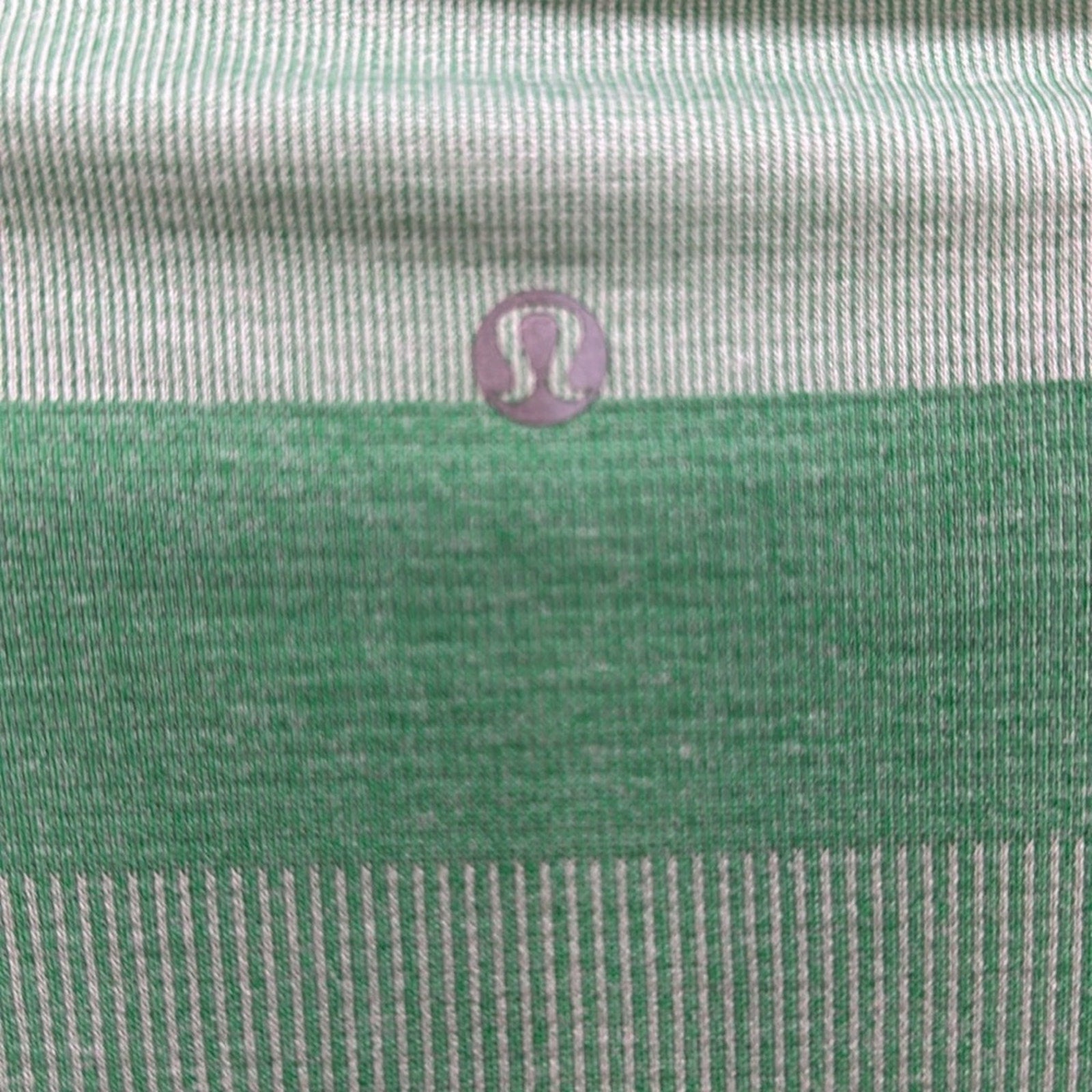 (6078)  🍋 LULULEMON RUN: Swiftly Tech Short Sleeve Crew Sz 8 **LOVED *RARE