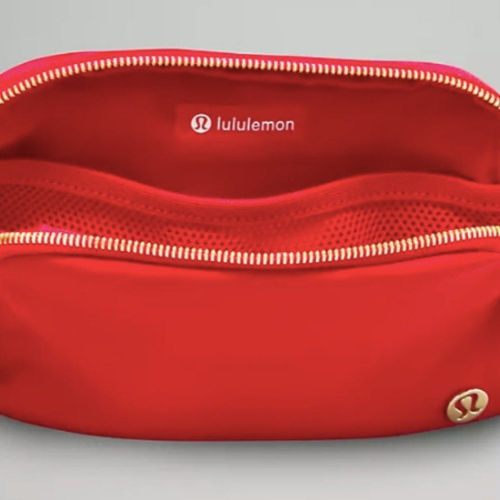 2286 NWT LULULEMON Everywhere Belt Bag - LUNAR NEW YEAR