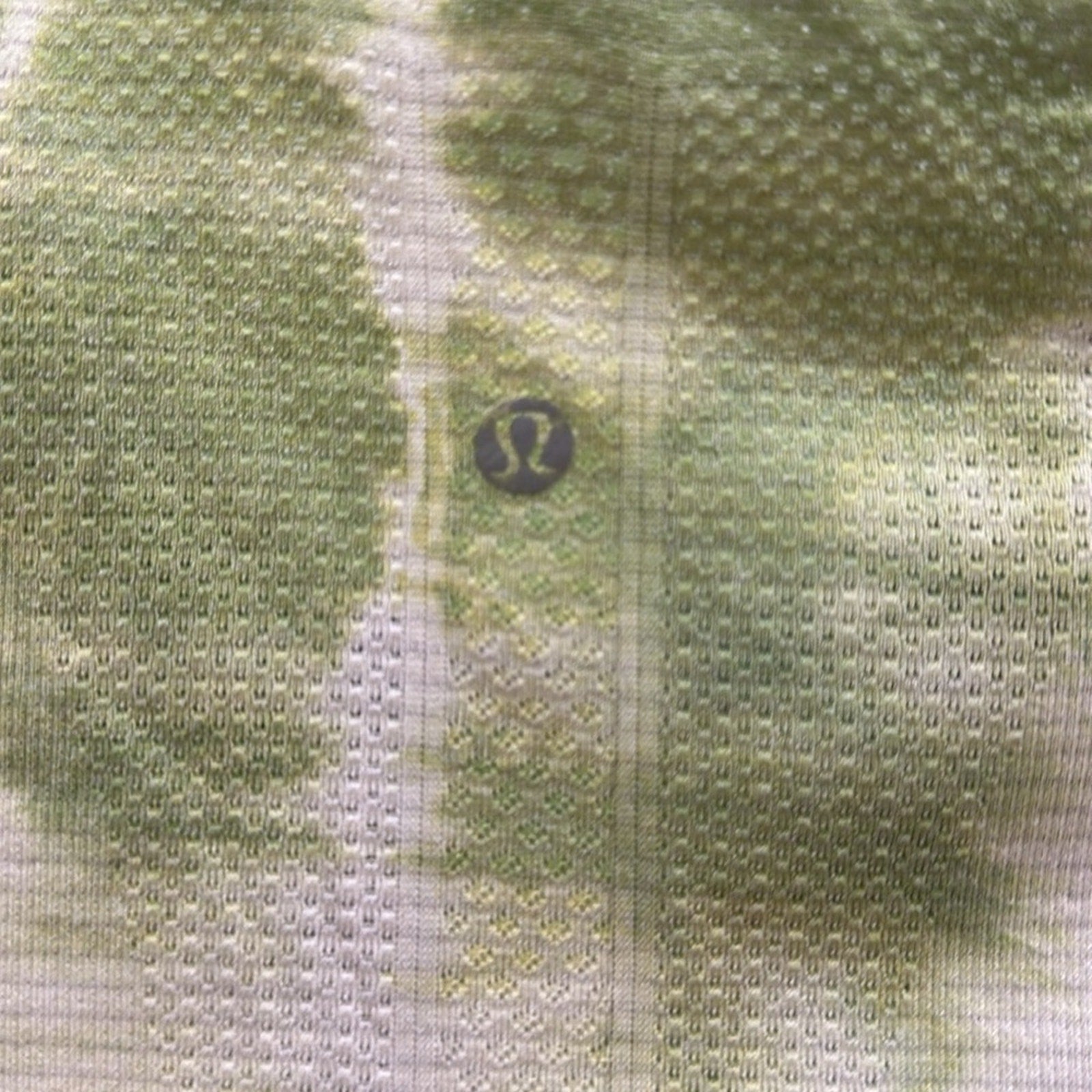 6168 - LULULEMON RUN: Swiftly Tech Short Sleeve Crew Sz 4 **LOVED