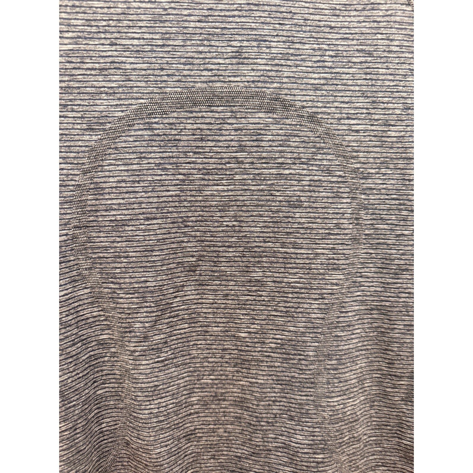 6510 - LULULEMON Swiftly Tech Long Sleeve Shirt 2.0 Tetra Stripe/Classic Navy in Sz 6