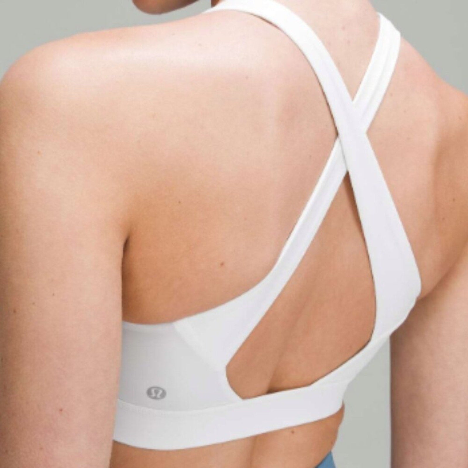 60 -  Lululemon Envital Bra *Medium Support B/C Cup Sz 6 **SPOT on BACK