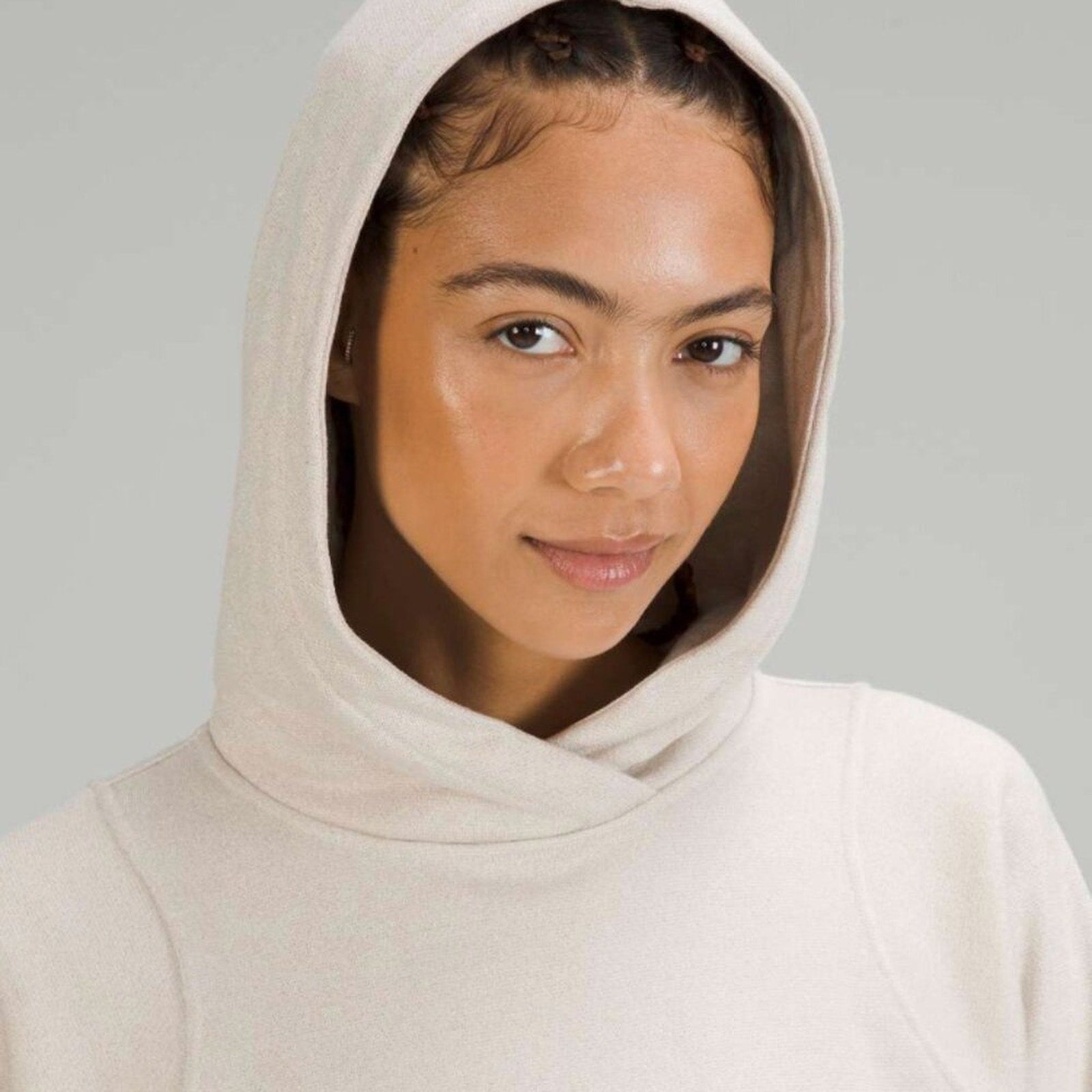 197 Lululemon Loungeful Cropped Hoodie *Spark Bone / Beige sz 4/6