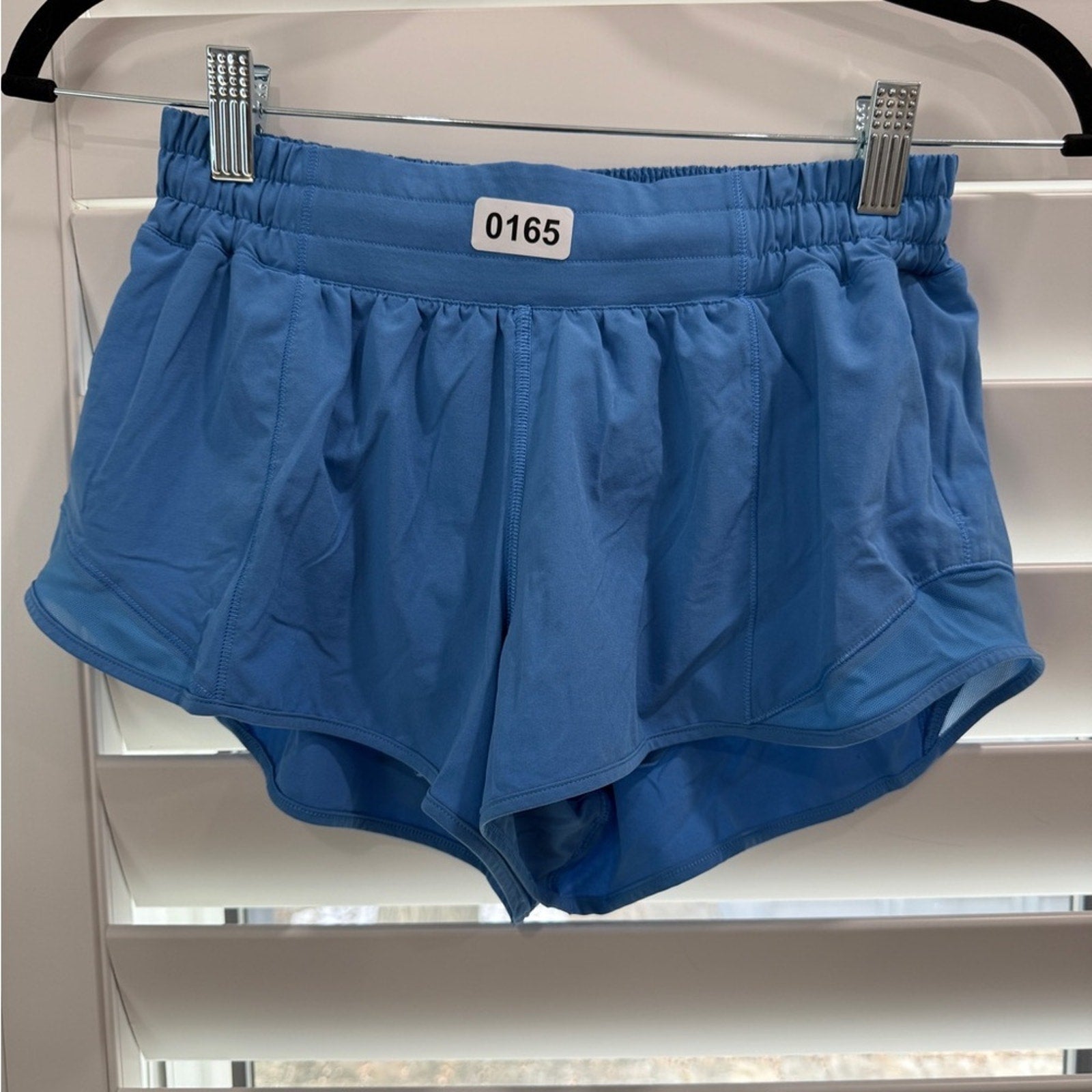 165 Lululemon Hotty Hot Short II *2.5" in Blue Nile SZ 6 *LOVED