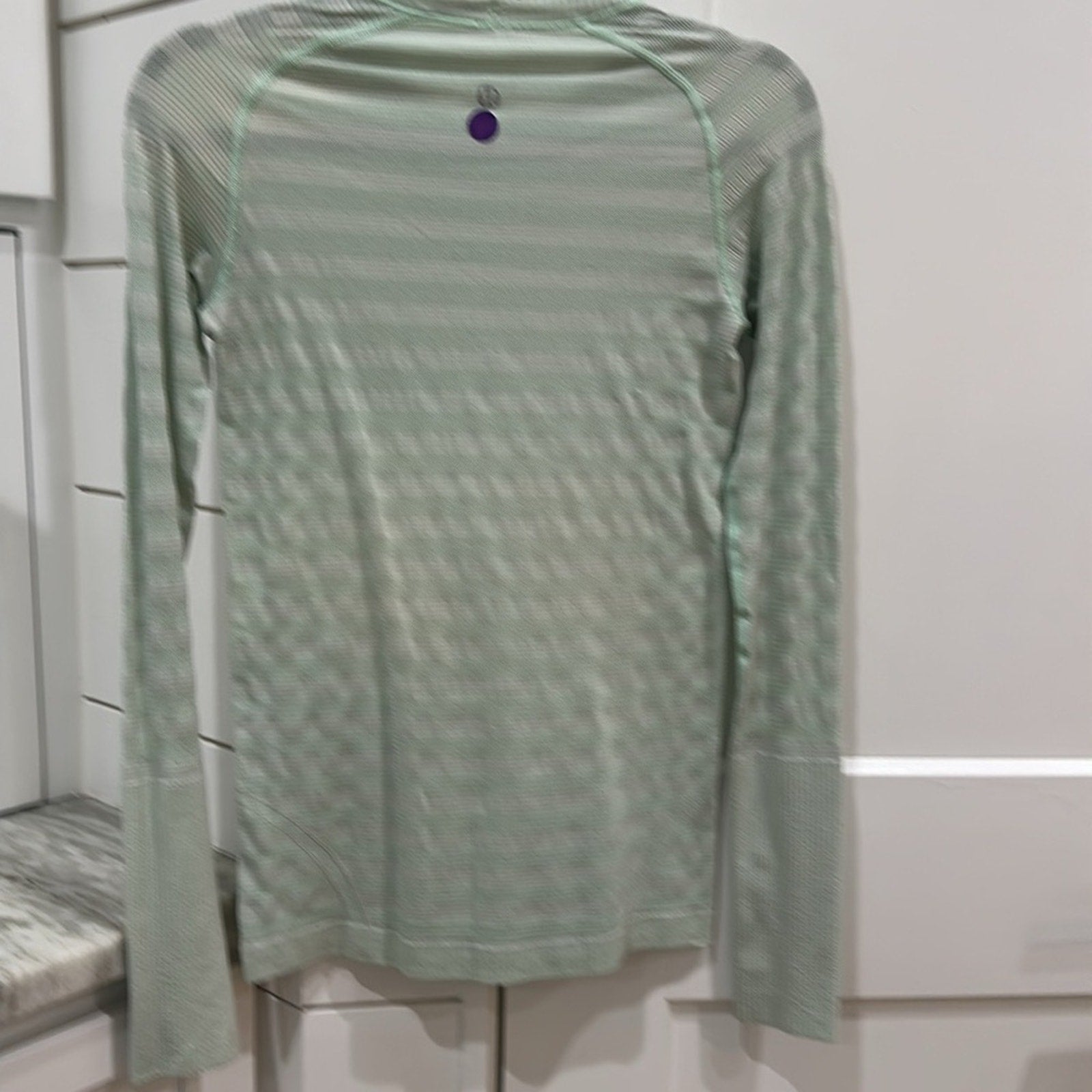 (2019)  🍋 LULULEMON RUN: Swiftly Tech Long Sleeve Crew Sz 6 *GUC