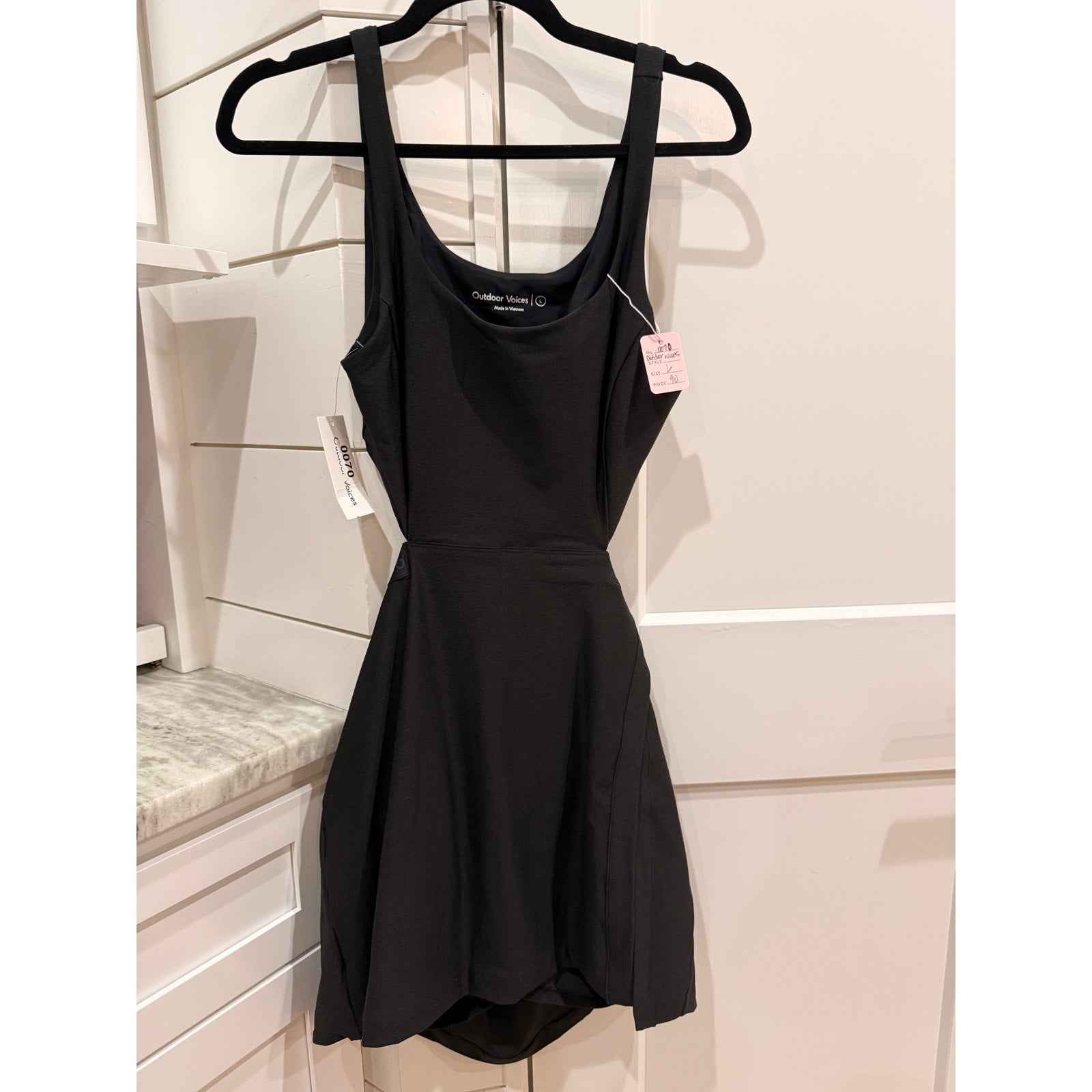0070 NWT Outdoor Voices Court Dress Black Mini in SZ Large