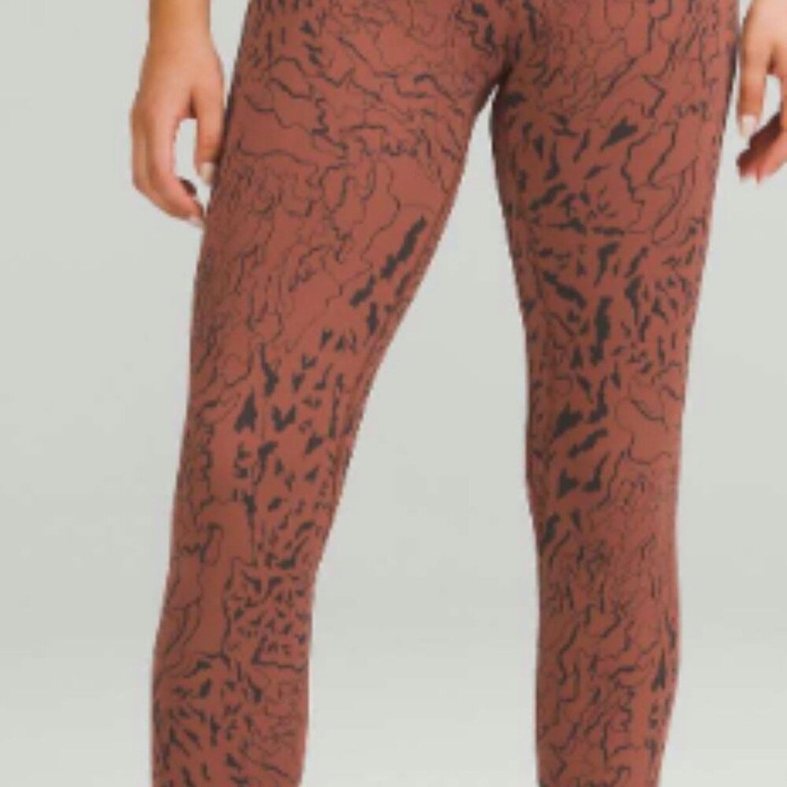 (6283) LULULEMON Align High-Rise Pant 25" Sz 4 *LOVED