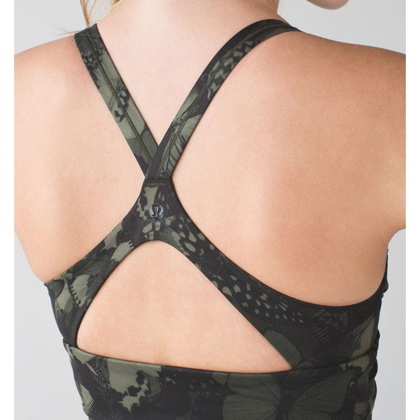 6576 NWT Lululemon Wrap It Up Tank Big So Fly Butterfly in Sz 4 *RARE *Vintage