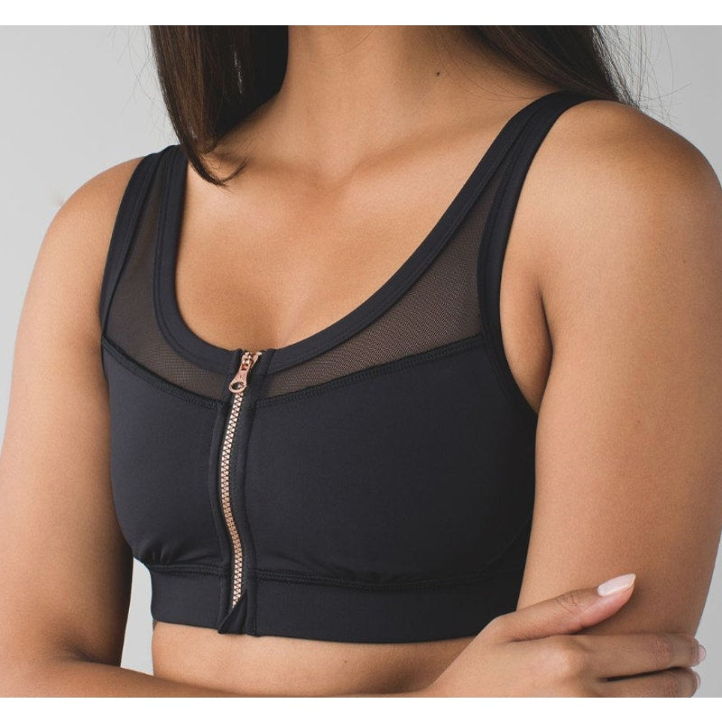 6752 -  Lululemon Drop It Like It's Hot Bra Black in Sz 6 **Some Pilling