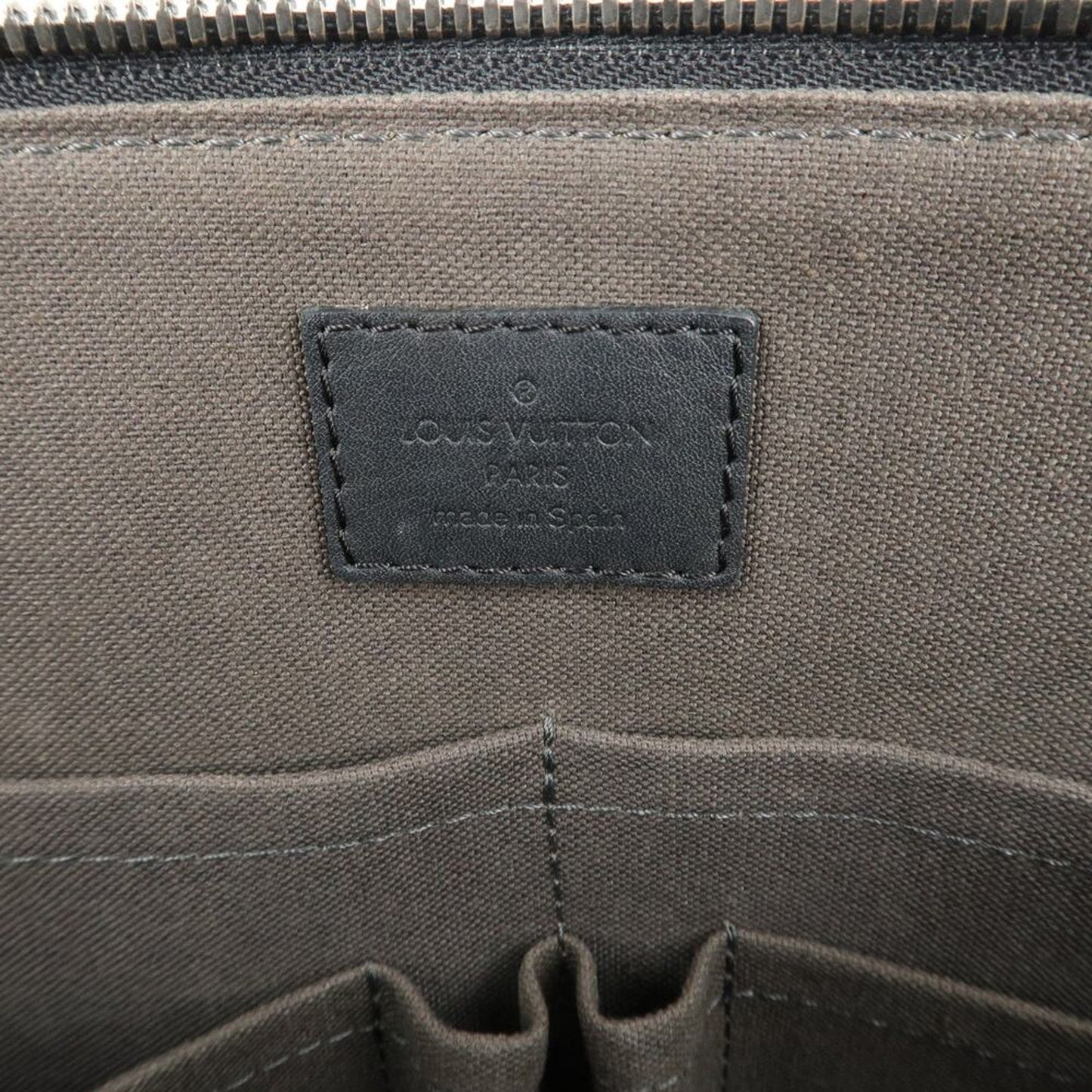 💎✨Authentic✨💎Louis Vuitton Damier Infini Porte Documents Jour Noir