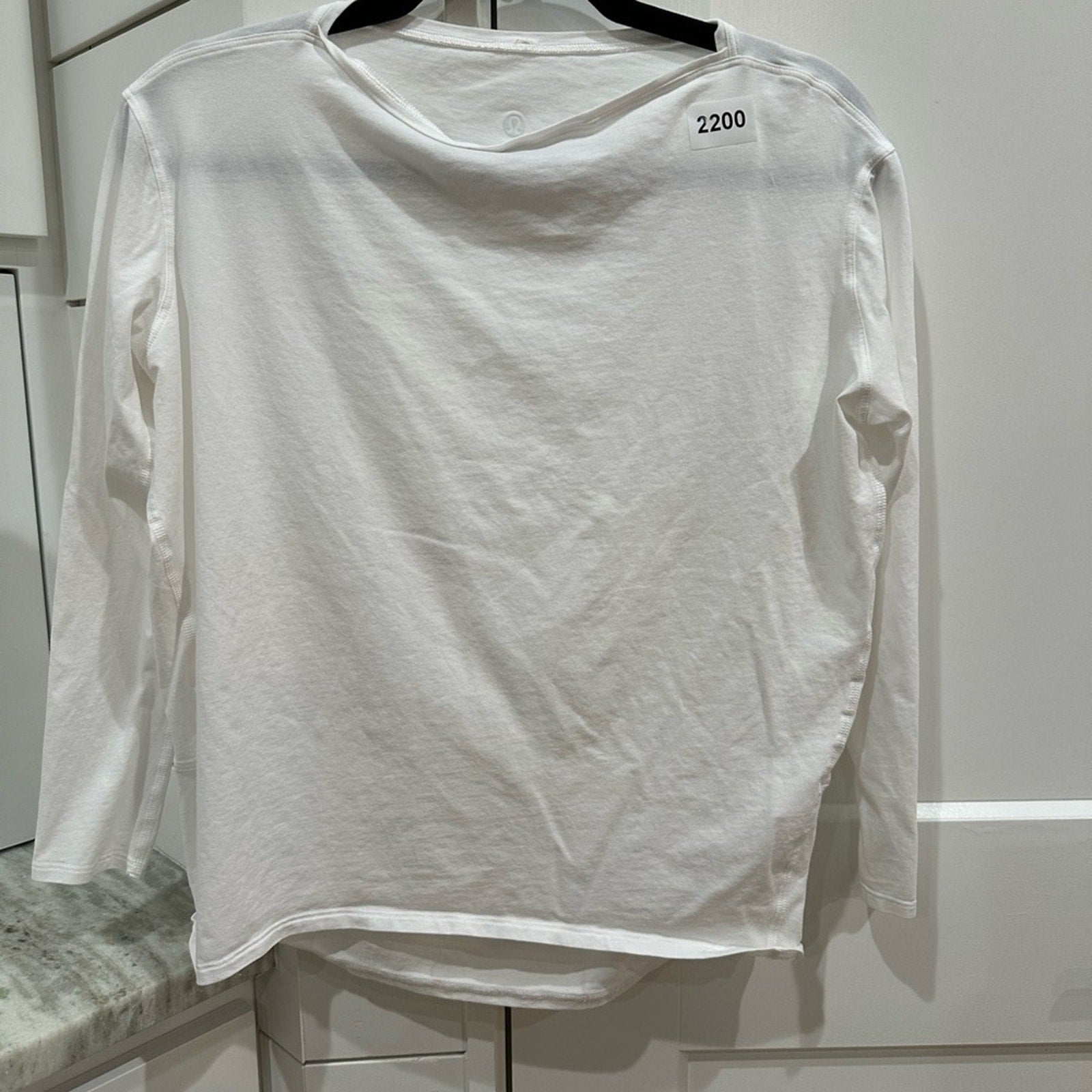 (2200) LULULEMON BACK in ACTION Long Sleeve P2P=22" Oversized