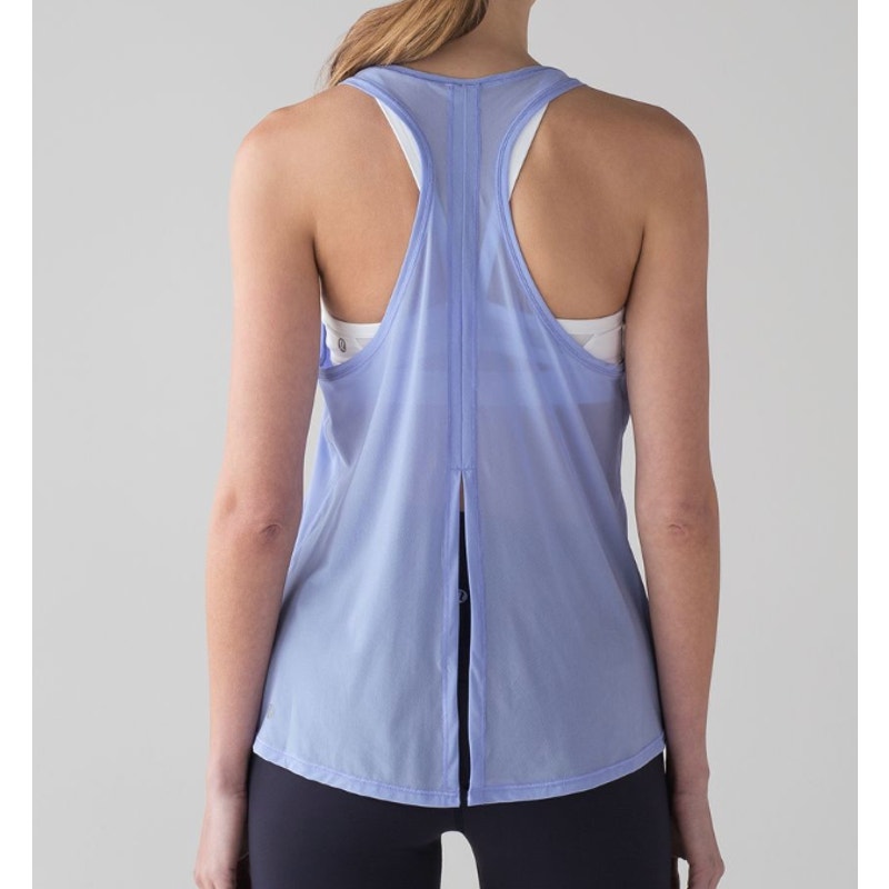 6398 Lululemon Two With One Singlet in Sz 8 (Hydrangea Blue)