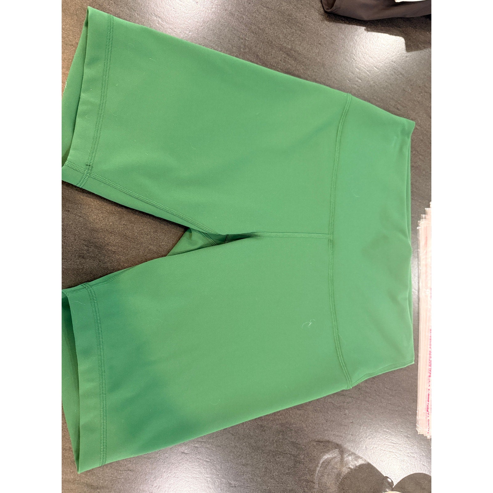 6705 - Lululemon Wunder Train High-Rise Short 8" Everglade Green