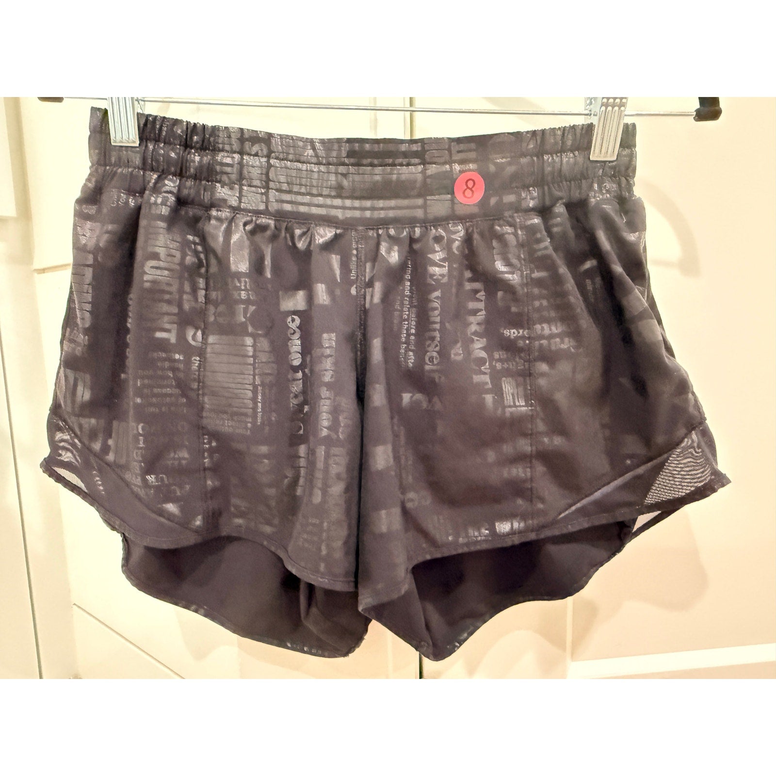 6445 Lululemon Hotty Hot Short II *Long 4" 20YR Manifesto Foil *LOGO Fade