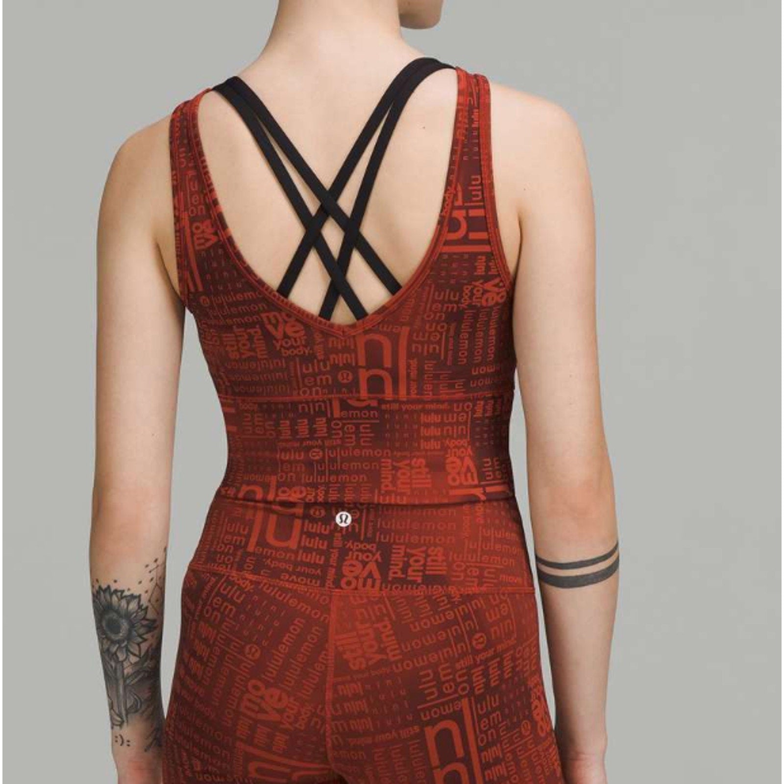 6581 NWT Power Pivot Everlux Tank Top *Motif Lululemon Ombre Red sz 6
