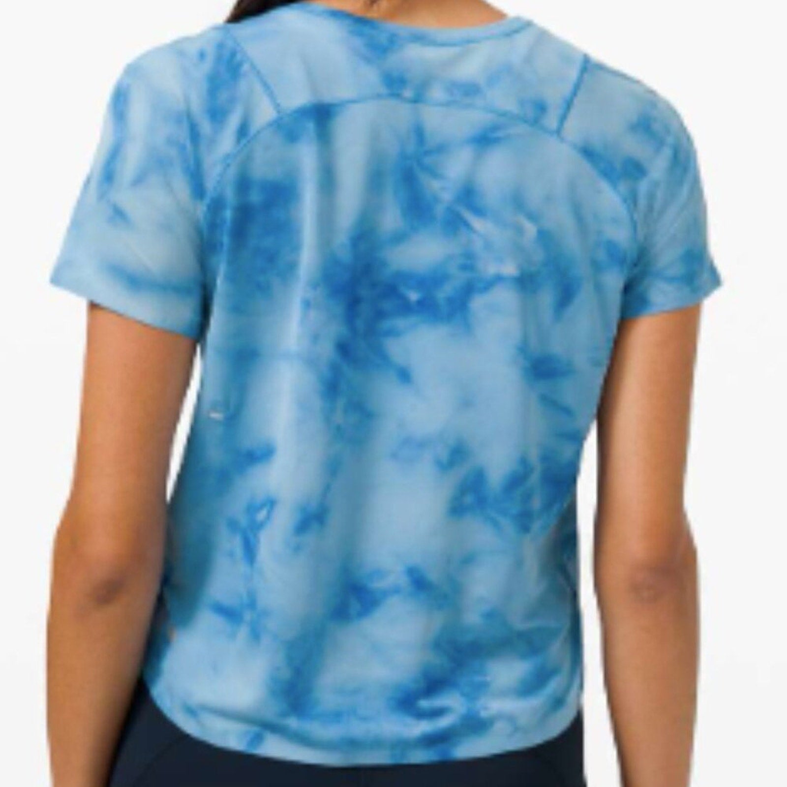 (6088)  🍋 LULULEMON Lightweight Run Kit Short Sleeve Sz 6 **LOVED