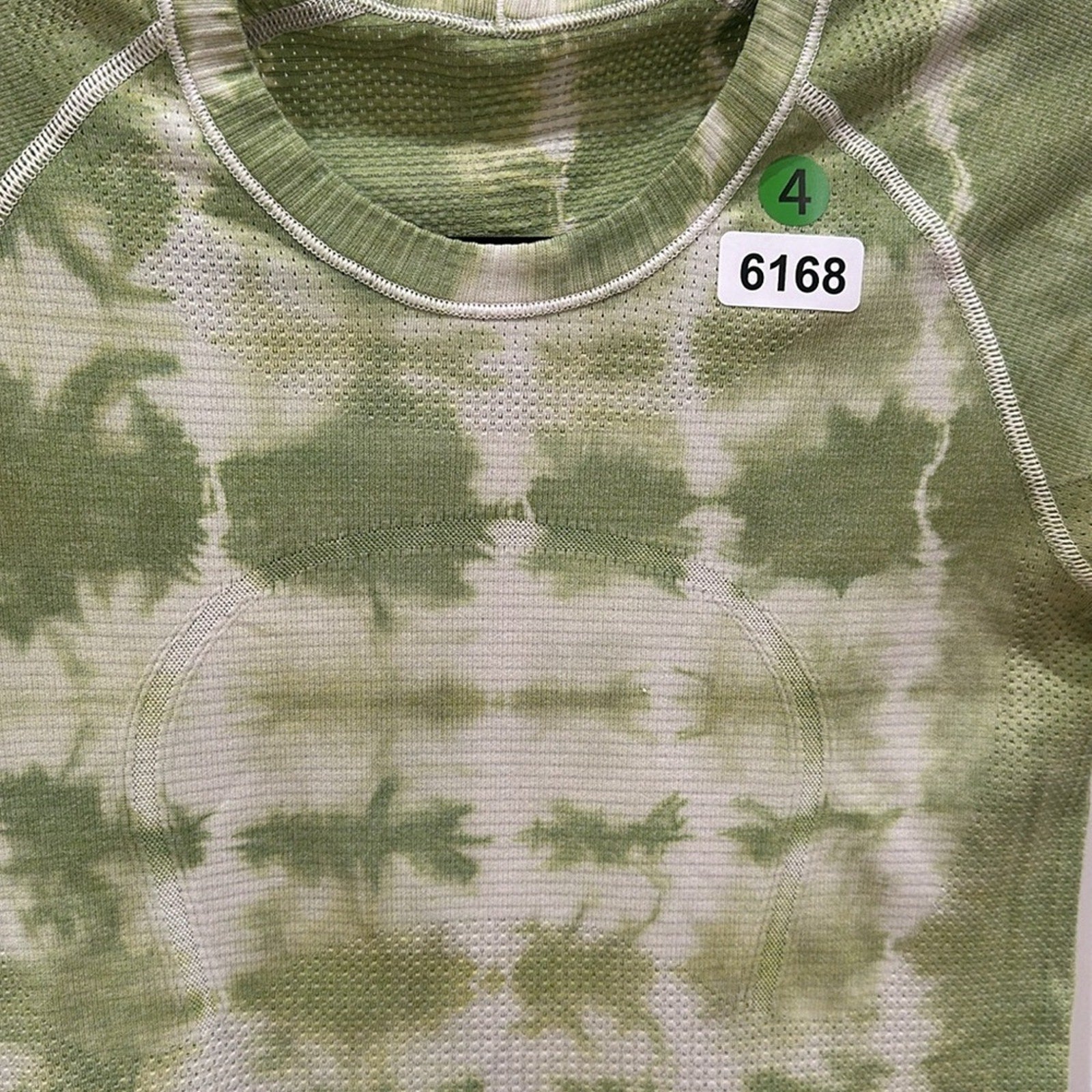 6168 - LULULEMON RUN: Swiftly Tech Short Sleeve Crew Sz 4 **LOVED