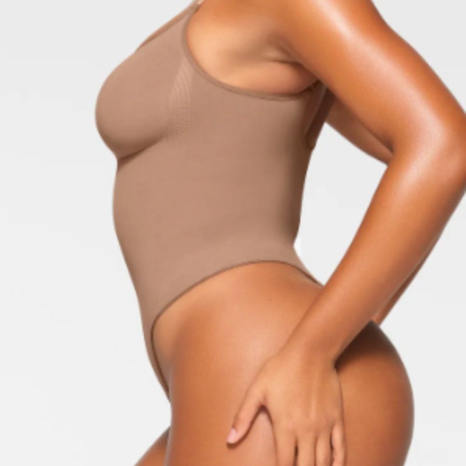 2259 NWT SEAMLESS SCULPT BRIEF BODYSUIT THONG in XXS/XS