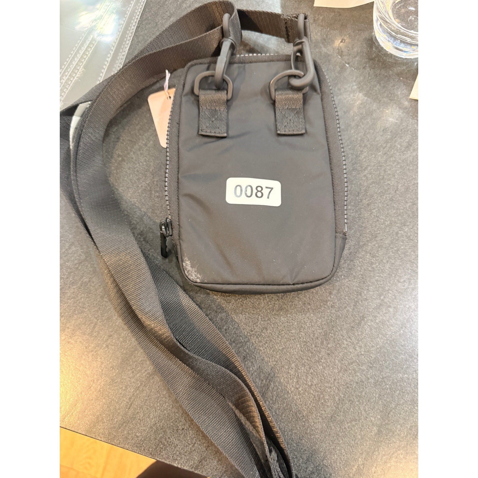0087 LULULEMON EASY ACCESS CROSSBODY **FLAW