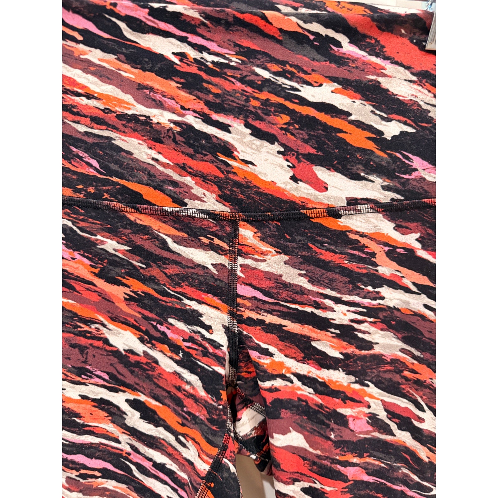 6616 LULULEMON Lunar New Year Align High-Rise Pant 25" Tiger Tide Smoky Red Multi Sz 6 *RARE
