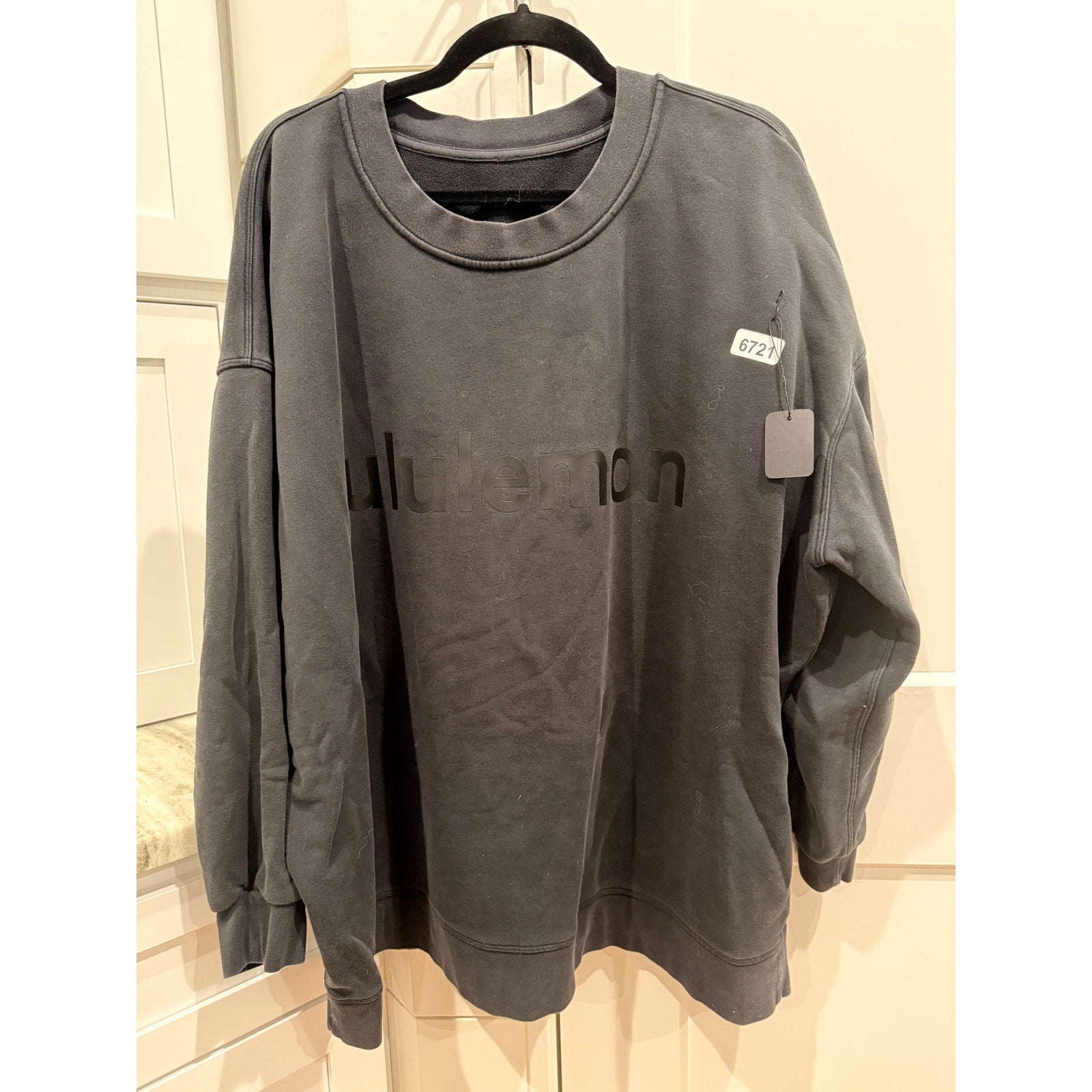 6721 Lululemon Perfectly Oversized Crew *Graphic Sz XXL P2P=31"