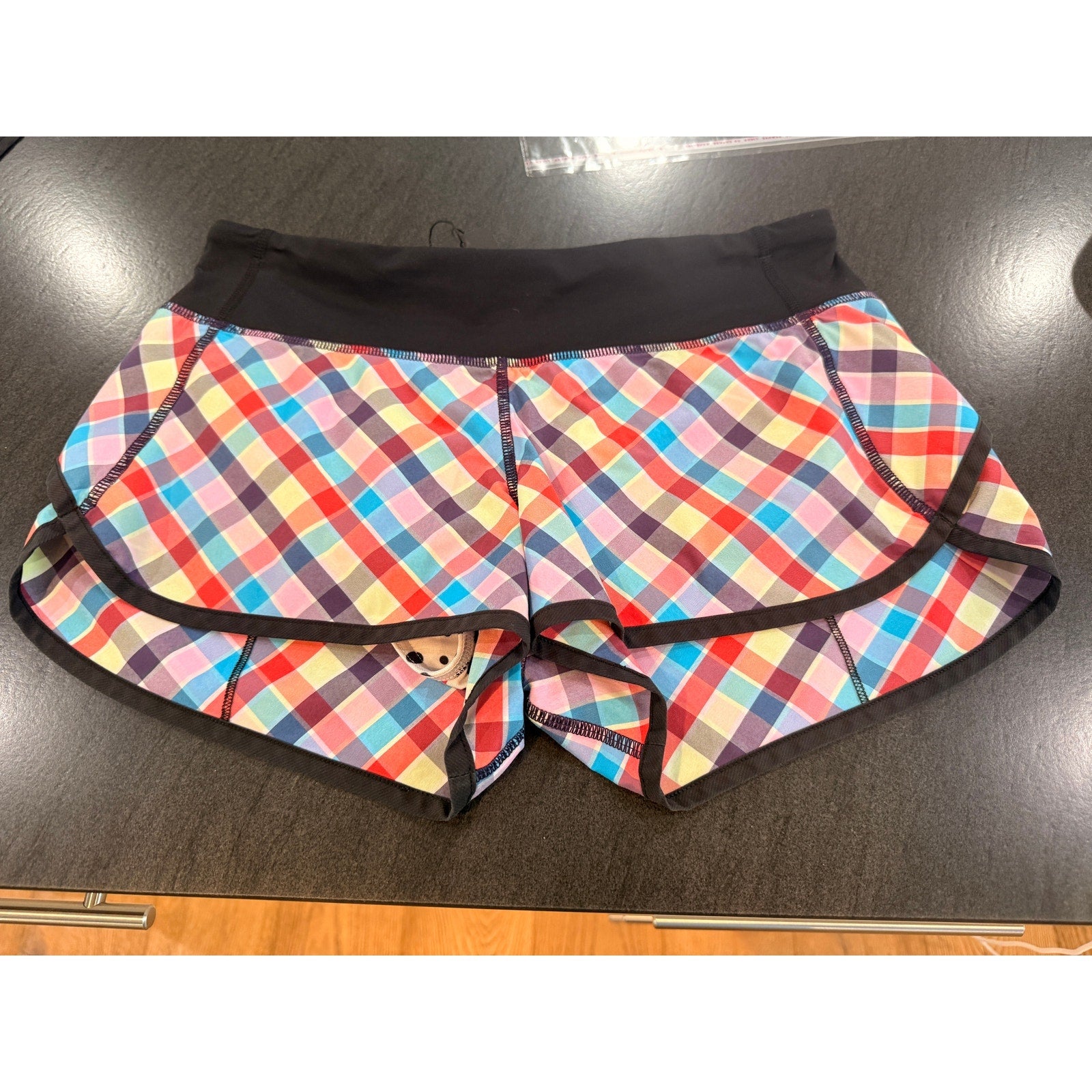 6438 - LULULEMON Speed Short 2014 Seawheeze - Multi Color Plaid Sz 4 *RARE
