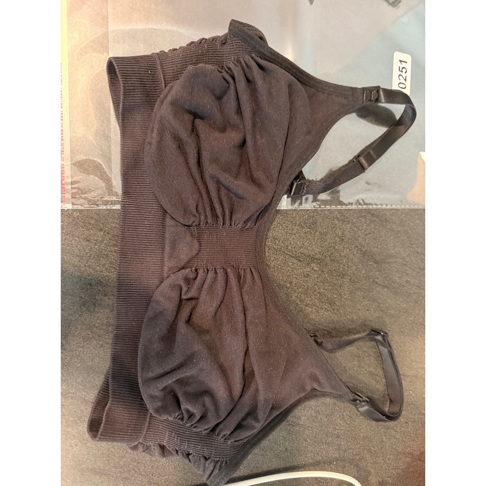 0251 NWOT SKIMS  SEAMLESS SCULPT BRALETTE w/Adj BACK in L/XL in ONYX