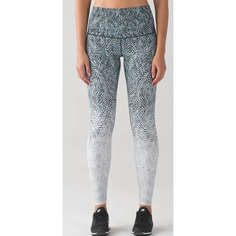 6643 LULULEMON Wunder Under Pant HR Dazzle Wunder Under 50g Alpine Wht/BLK Sz 6