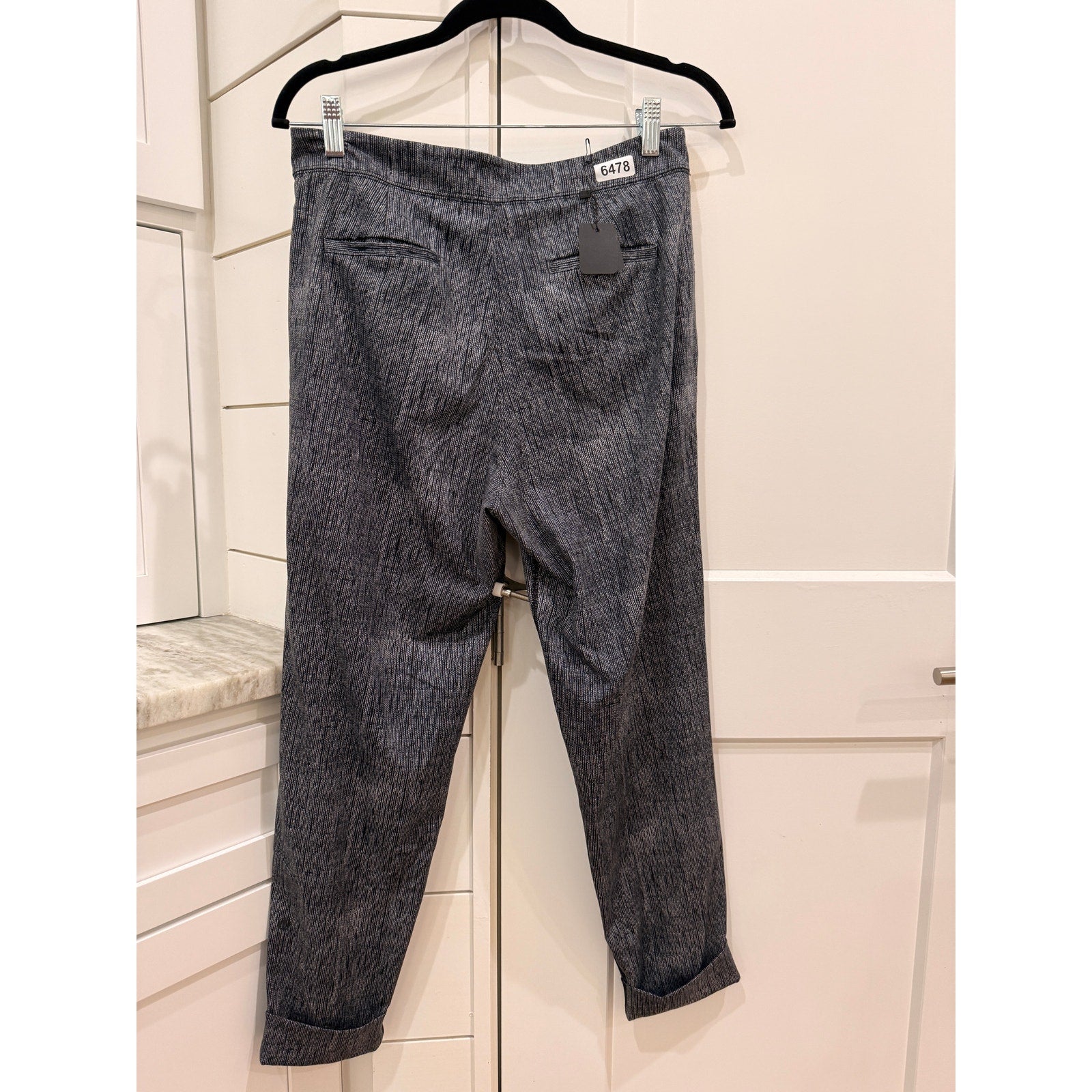 6478 LULULEMON On The Fly Pant *28" sz 8 *LOVED