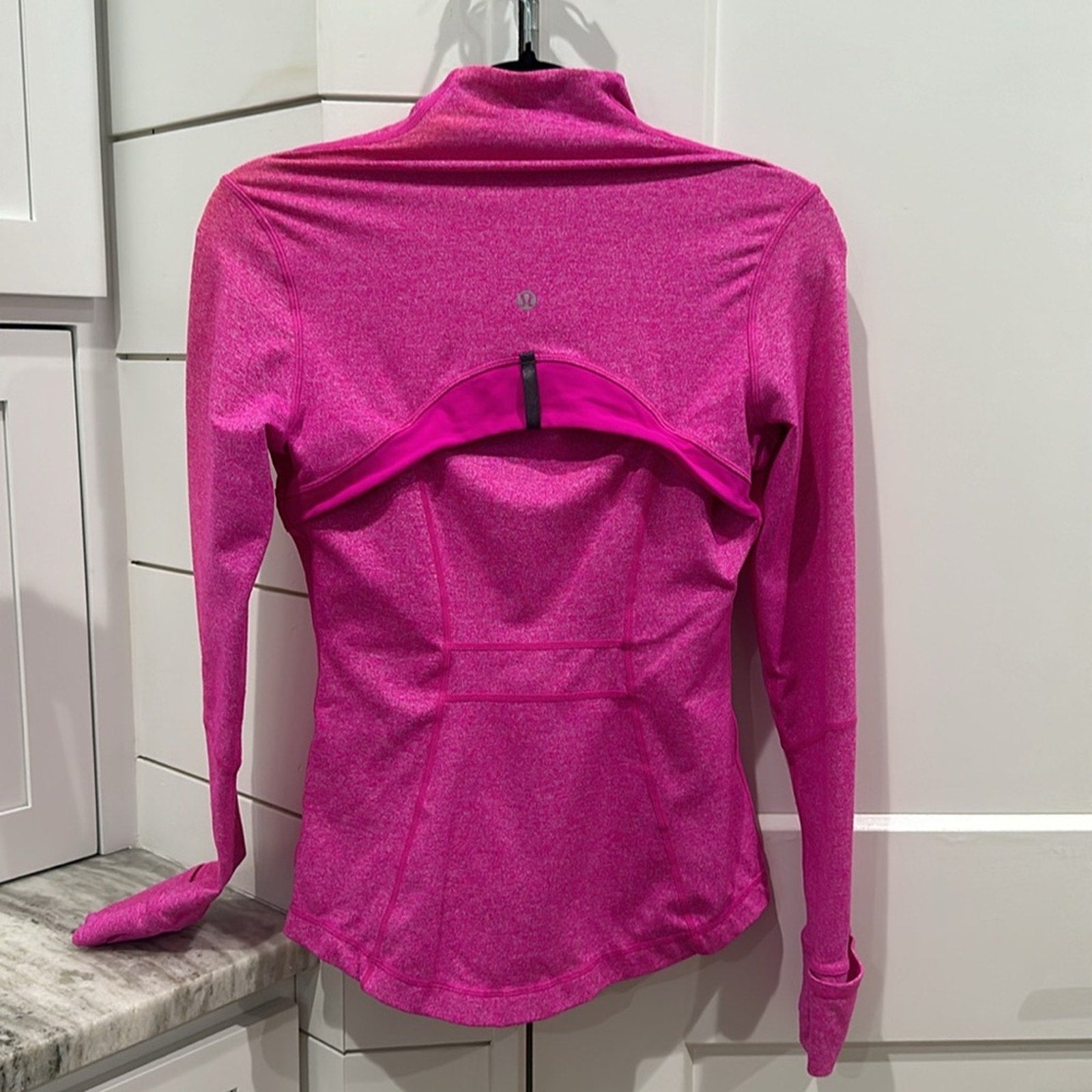 (6291) LULULEMON DEFINE JACKET in **Sz 2 ** in Heathered Paris Pink / Paris Pink