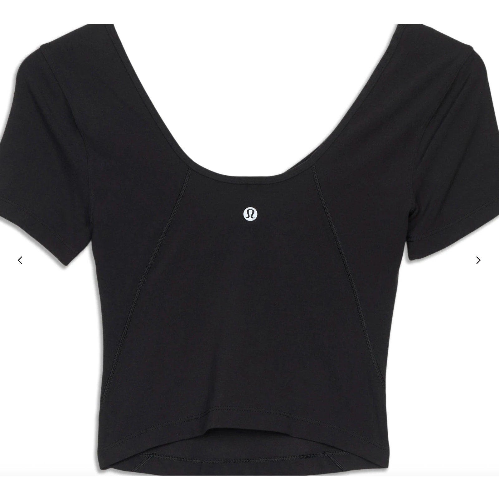51 - LULULEMON ALIGN TEE in Black Sz 4