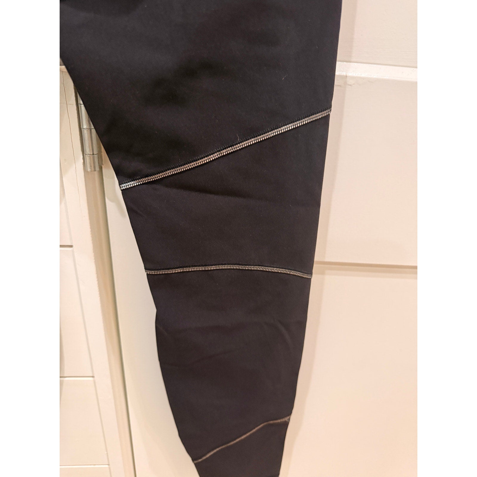 6642 LULULEMON Wunder Under High-Rise Tight 28" *Ray Black Sz 6 **SKULL