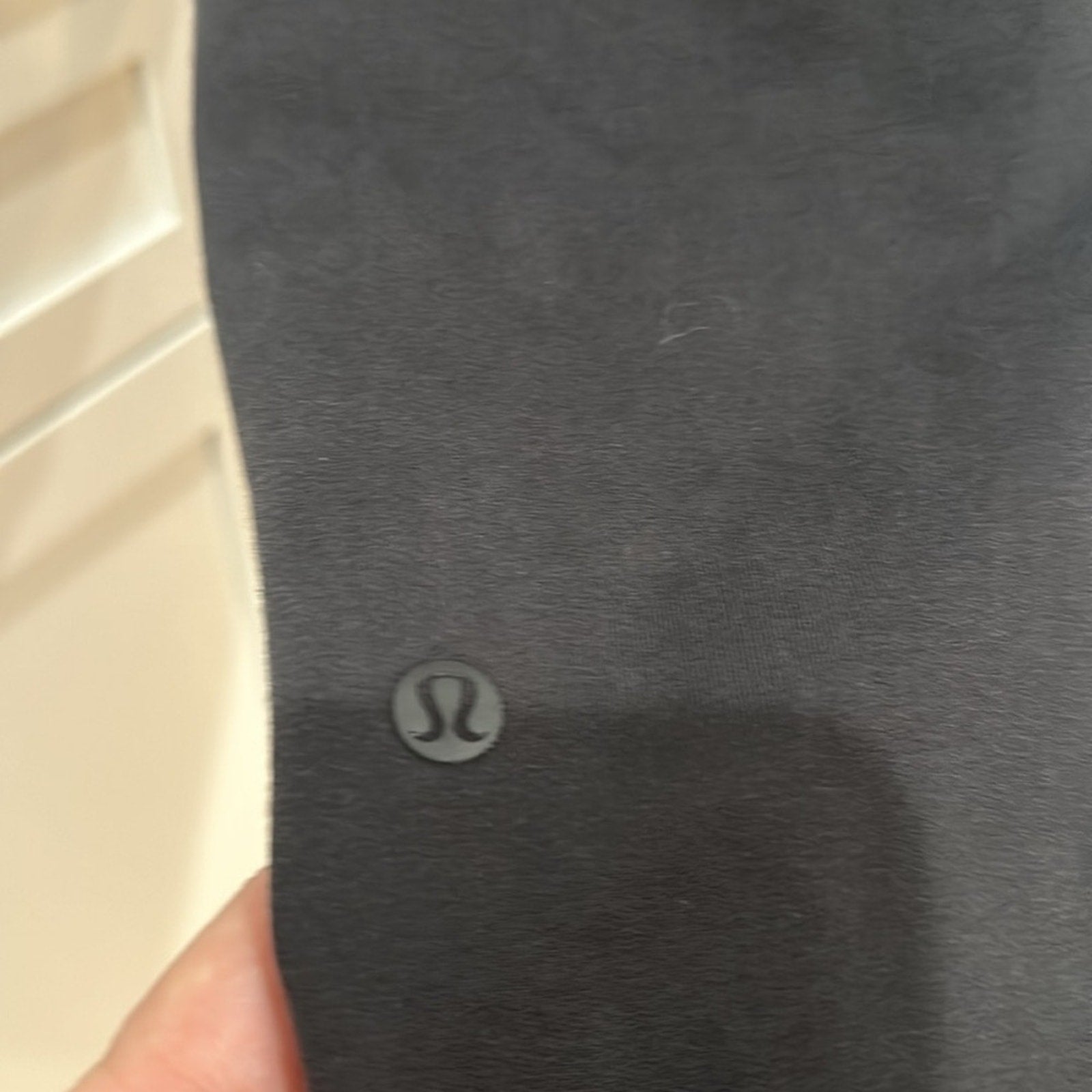 (6322) LULULEMON Ready to Fleece Jogger Sz 4 in Black