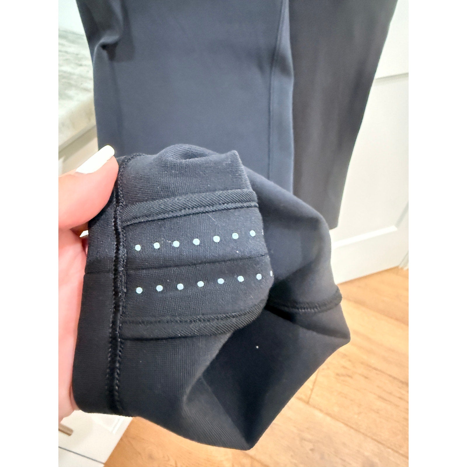 6755 LULULEMON On The Move Pant Ponte *28" Black Sz 6 *LOVED/AMAZING